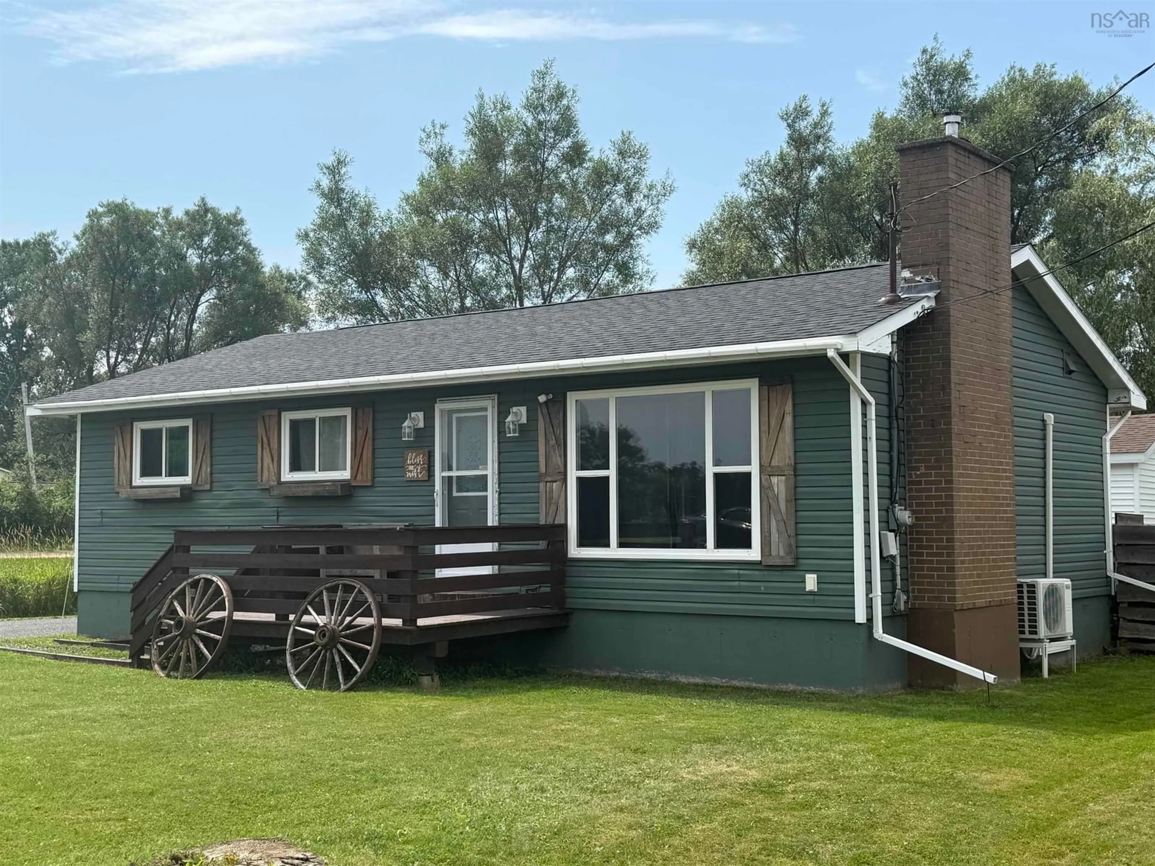 Home with vinyl exterior material, street for 1668 Mackay St, Westville Nova Scotia B0K 2A0