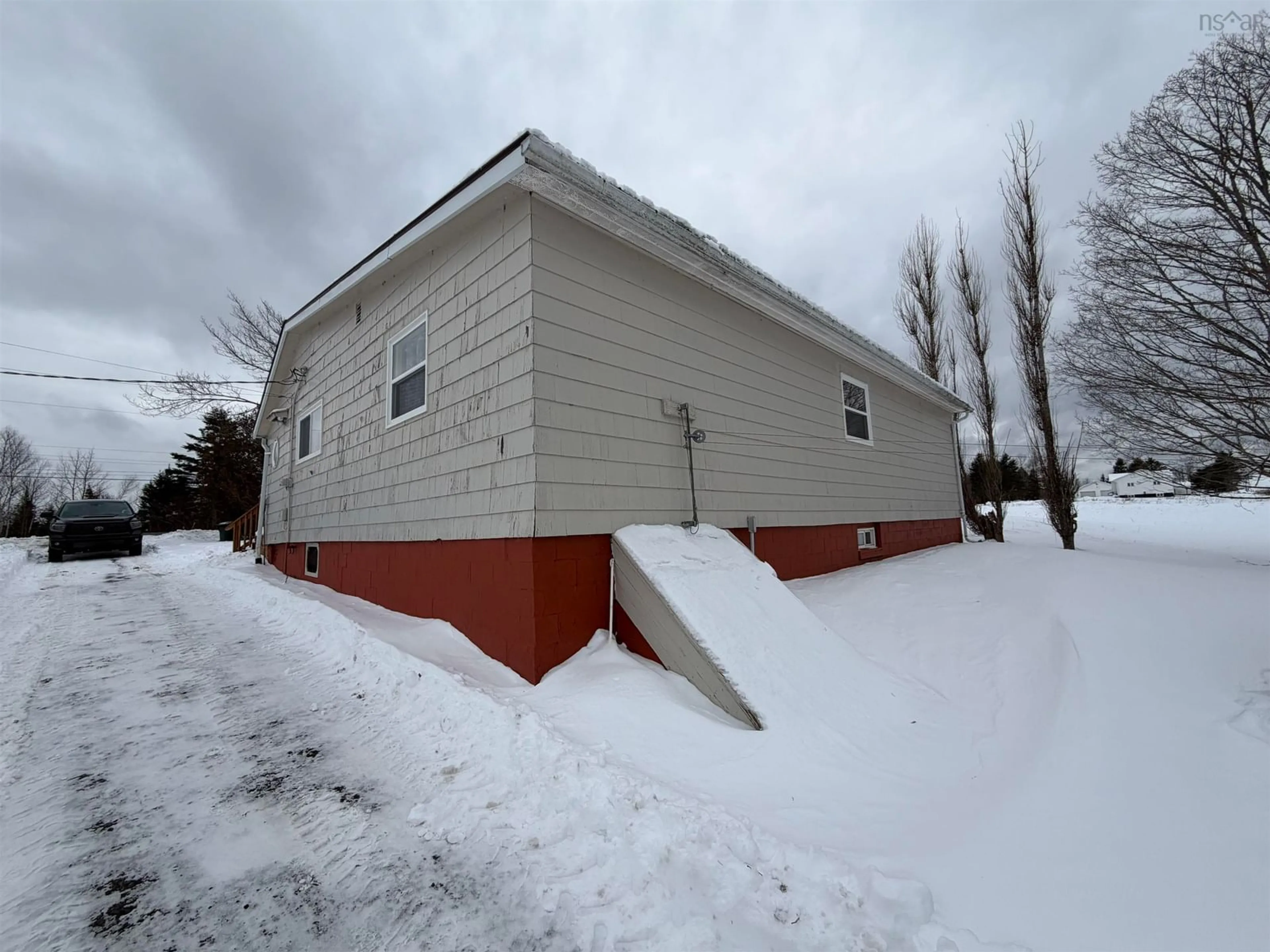 Shed for 1109 Highway 236, South Maitland Nova Scotia B0N 2H0