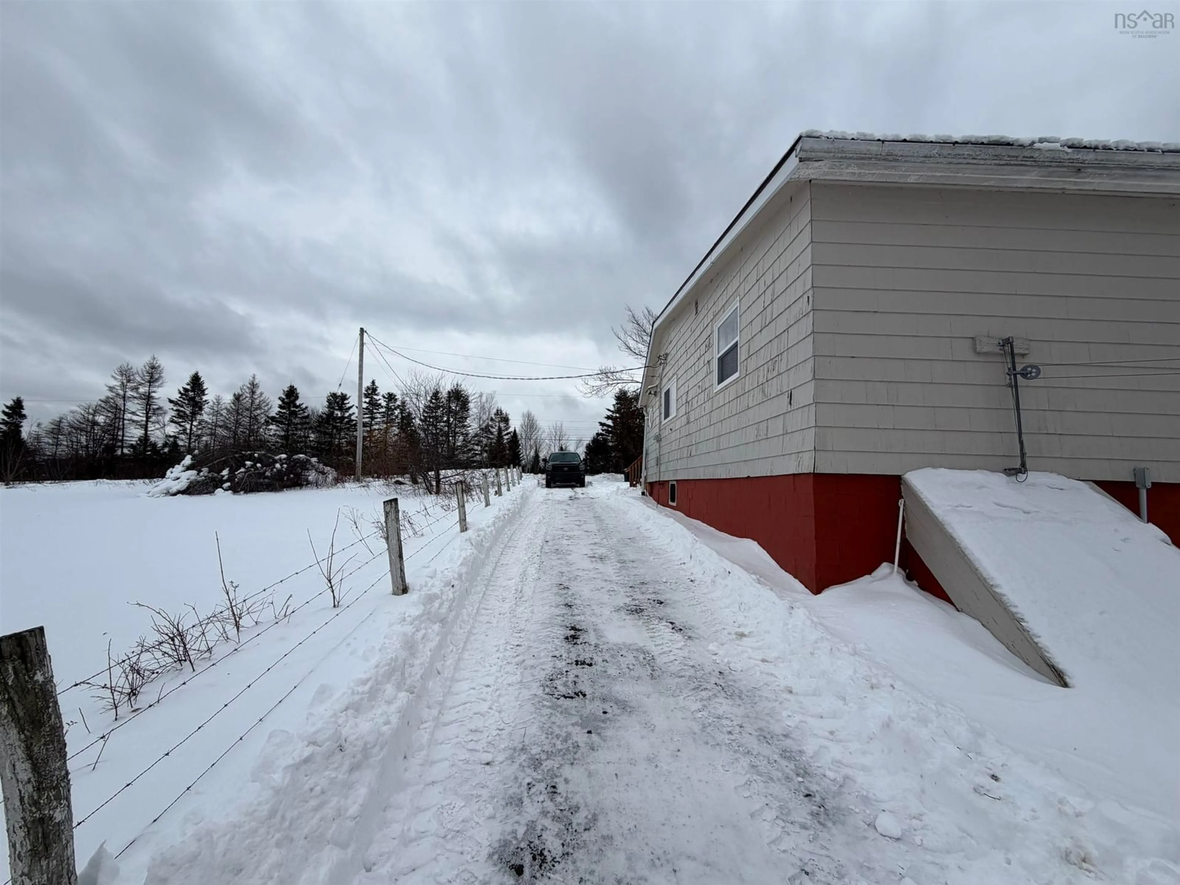 Shed for 1109 Highway 236, South Maitland Nova Scotia B0N 2H0
