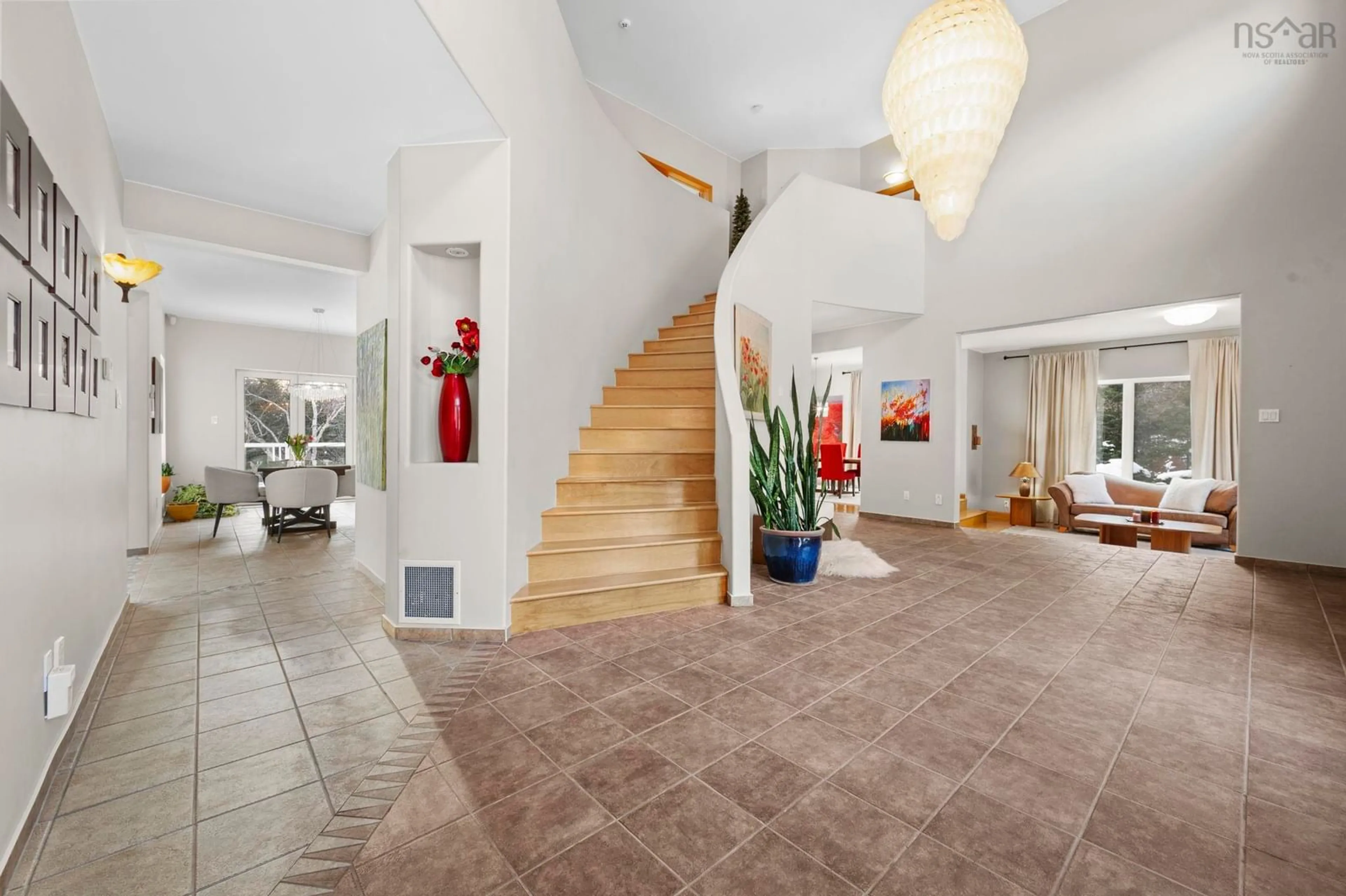 Indoor foyer for 3560 Purcells Cove Rd, Fergusons Cove Nova Scotia B3V 1G3