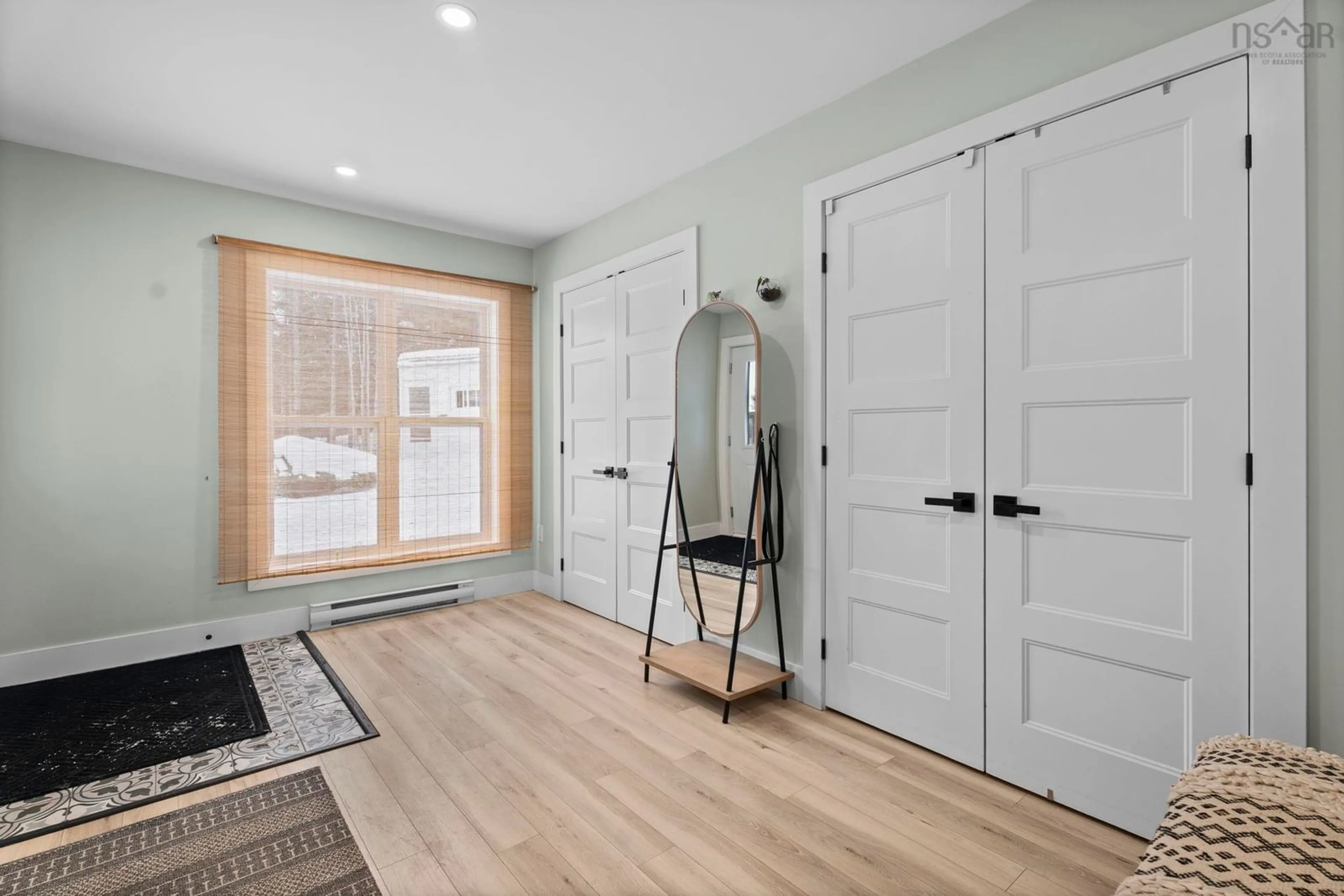 Indoor entryway for 20 Sunview Cres, East Uniacke Nova Scotia B0N 1Z0