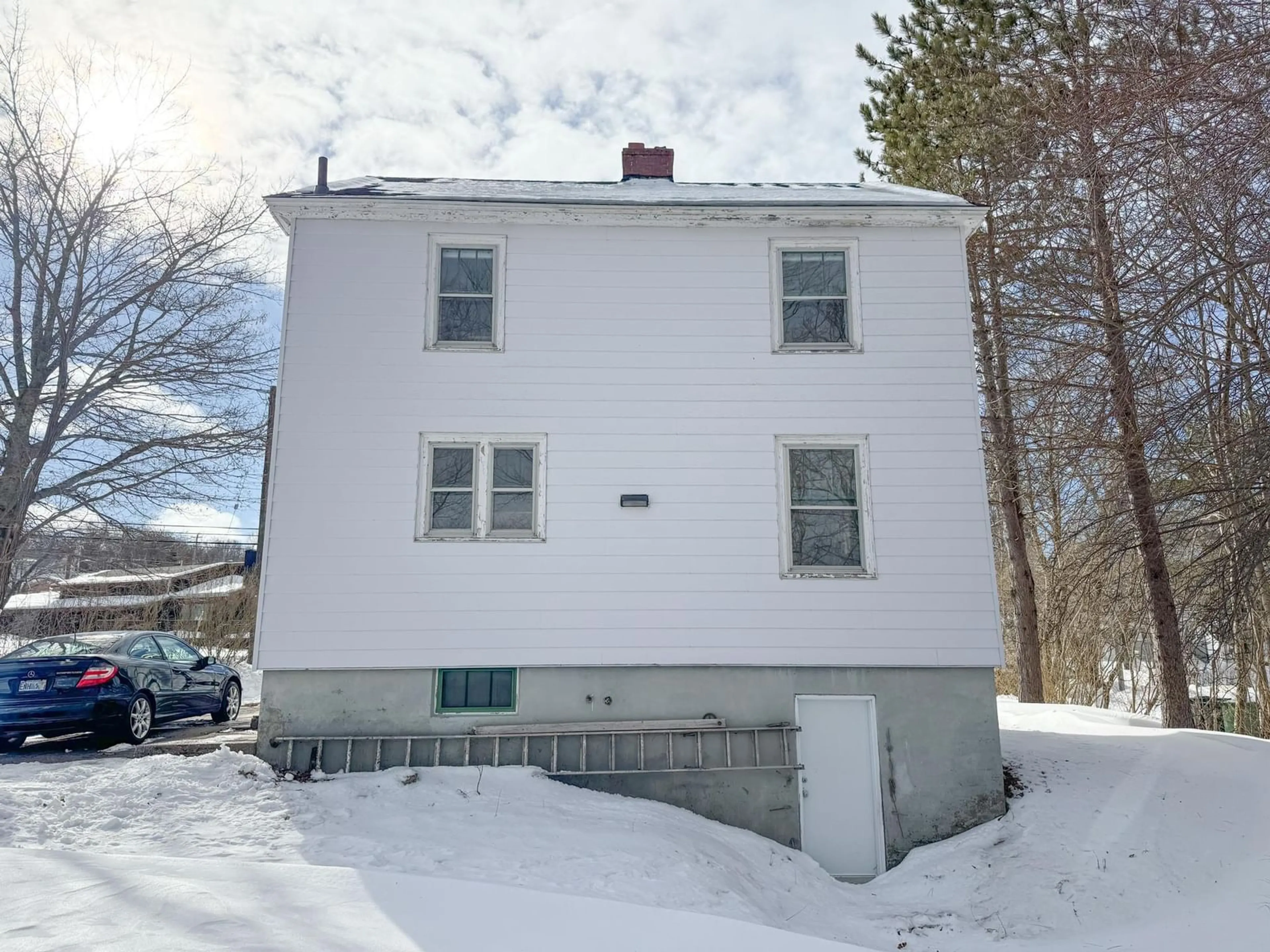 Unknown for 351 Cottage Rd, Sydney Nova Scotia B1P 2E7