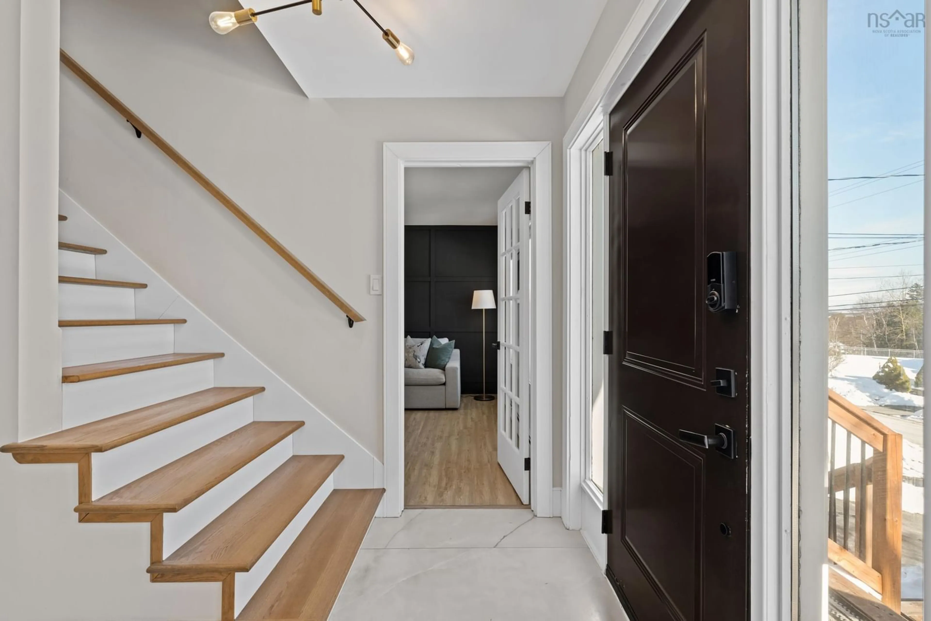 Indoor entryway for 29 Donaldson Ave, Halifax Nova Scotia B3M 3B4