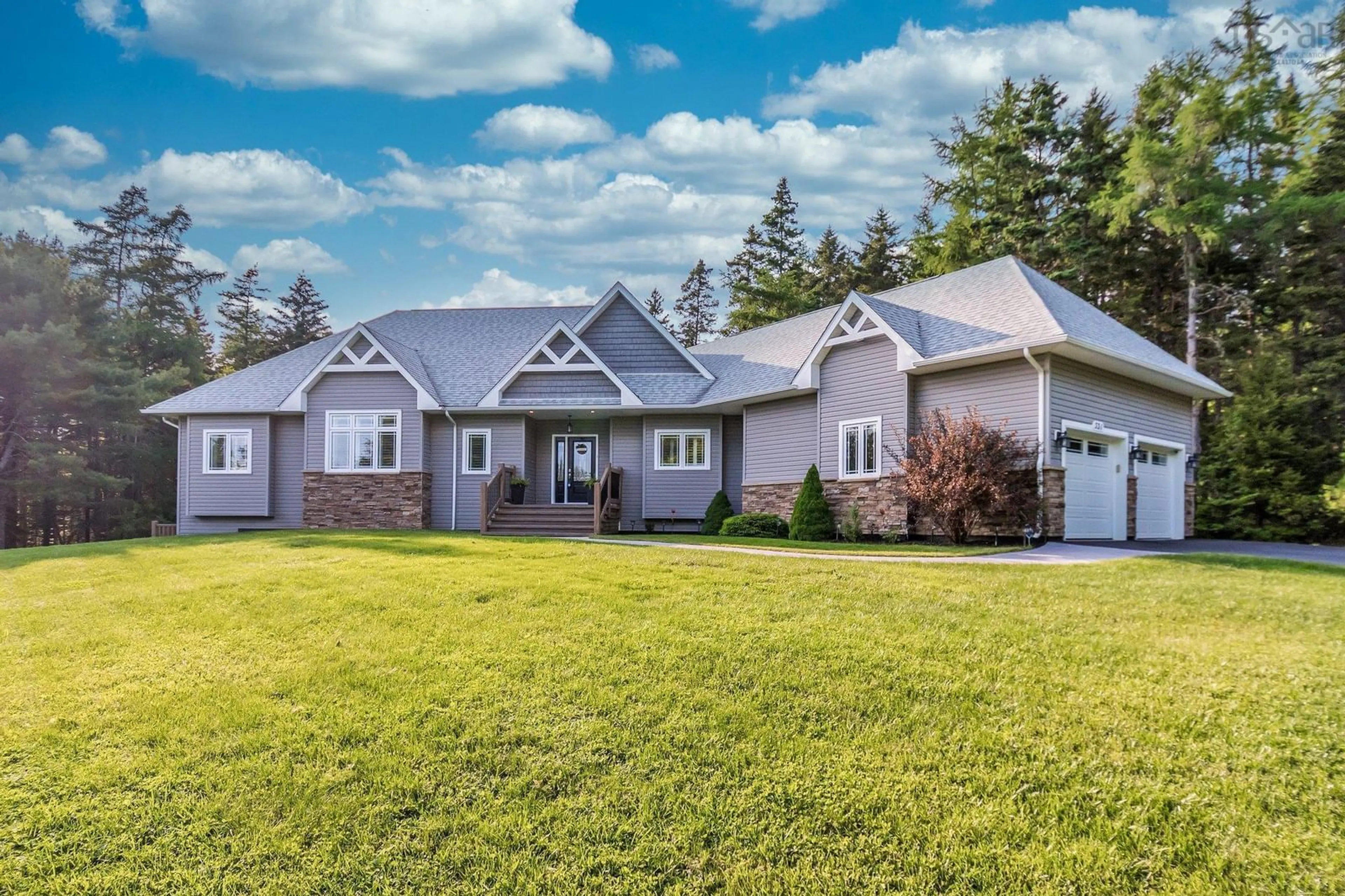 Home with vinyl exterior material, unknown for 331 Masons Point Road, Head Of St. Margarets Bay Nova Scotia B3Z 1Z1