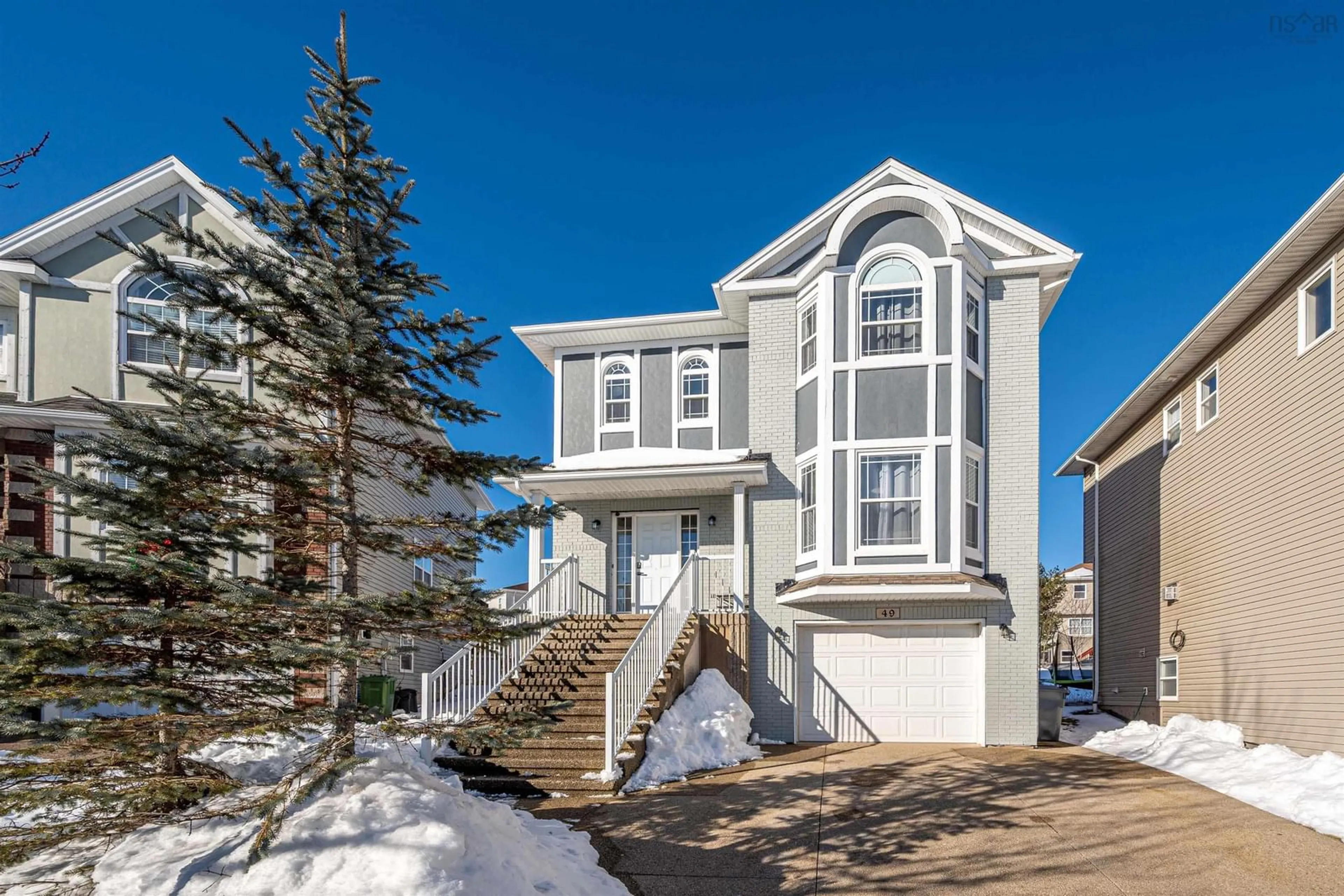 Home with vinyl exterior material, street for 49 Merchant Crt, Halifax Nova Scotia B3M 0A8