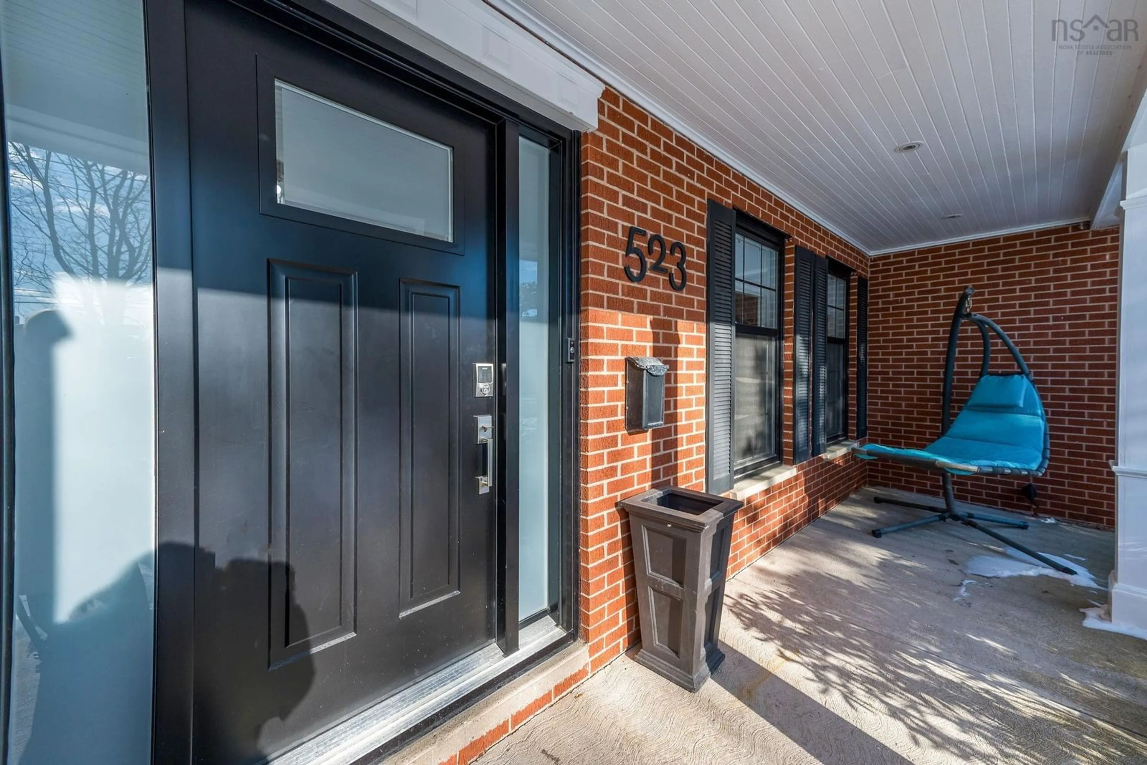 Unknown for 523 Francklyn St, Halifax Nova Scotia B3H 3B2