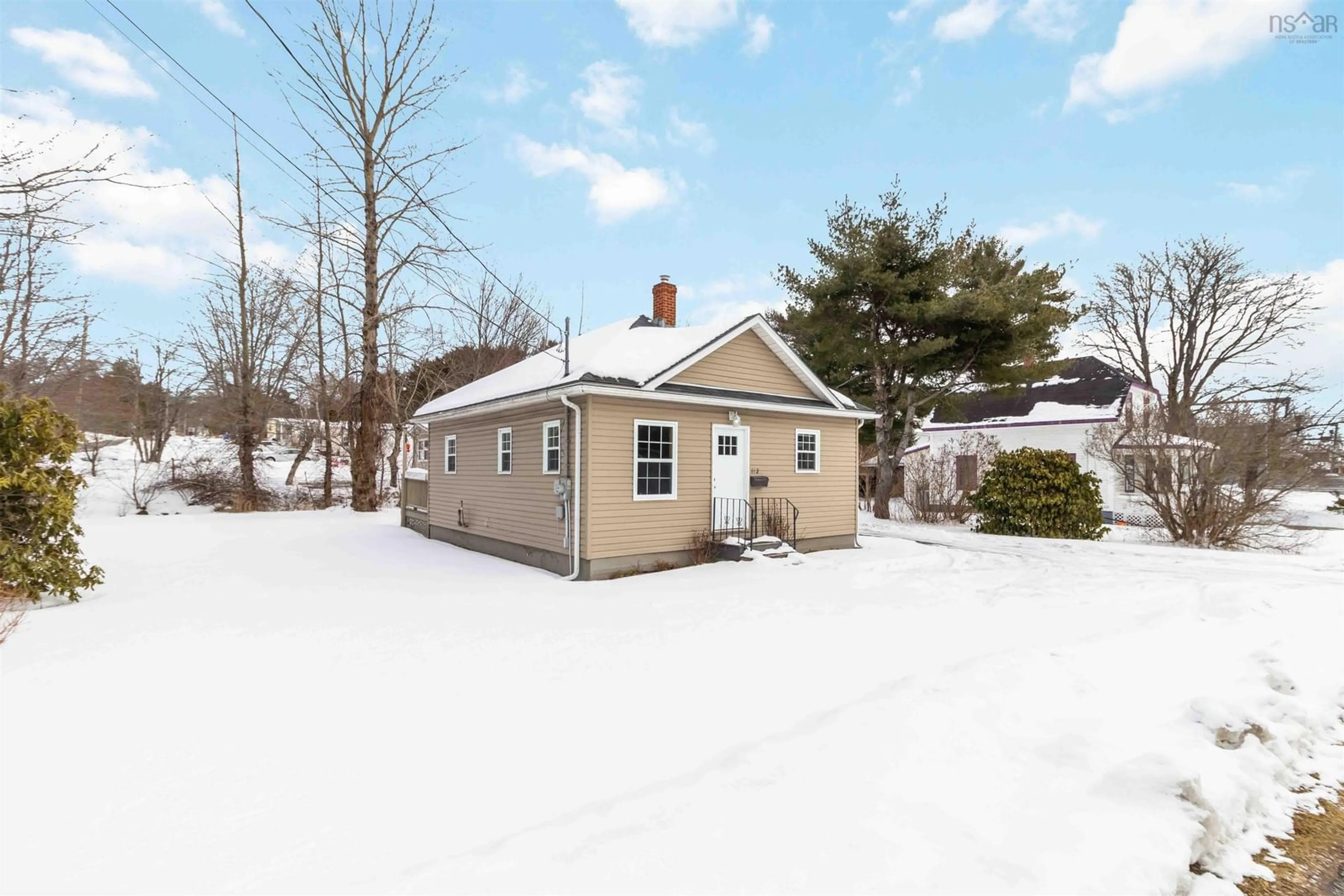 Unknown for 112 North St, Bridgewater Nova Scotia B4V 2V6