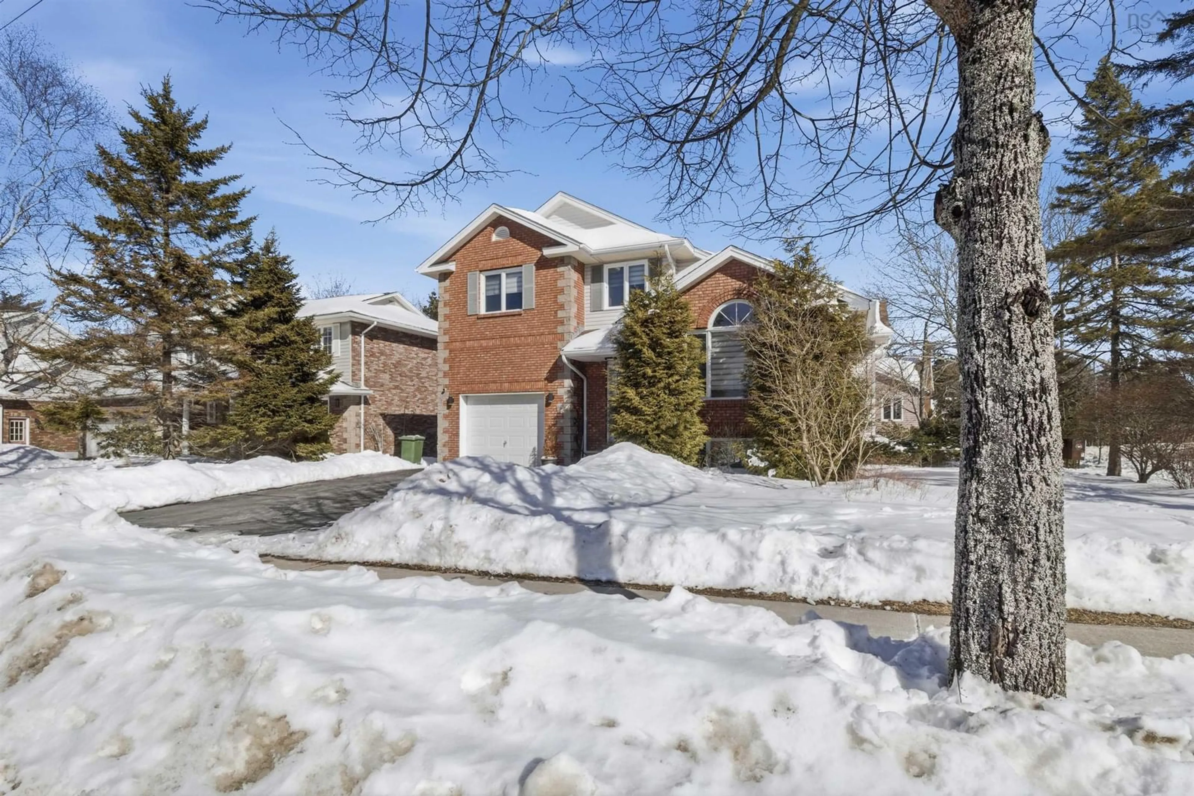 Unknown for 1 Brackley Pl, Halifax Nova Scotia B3M 4H2