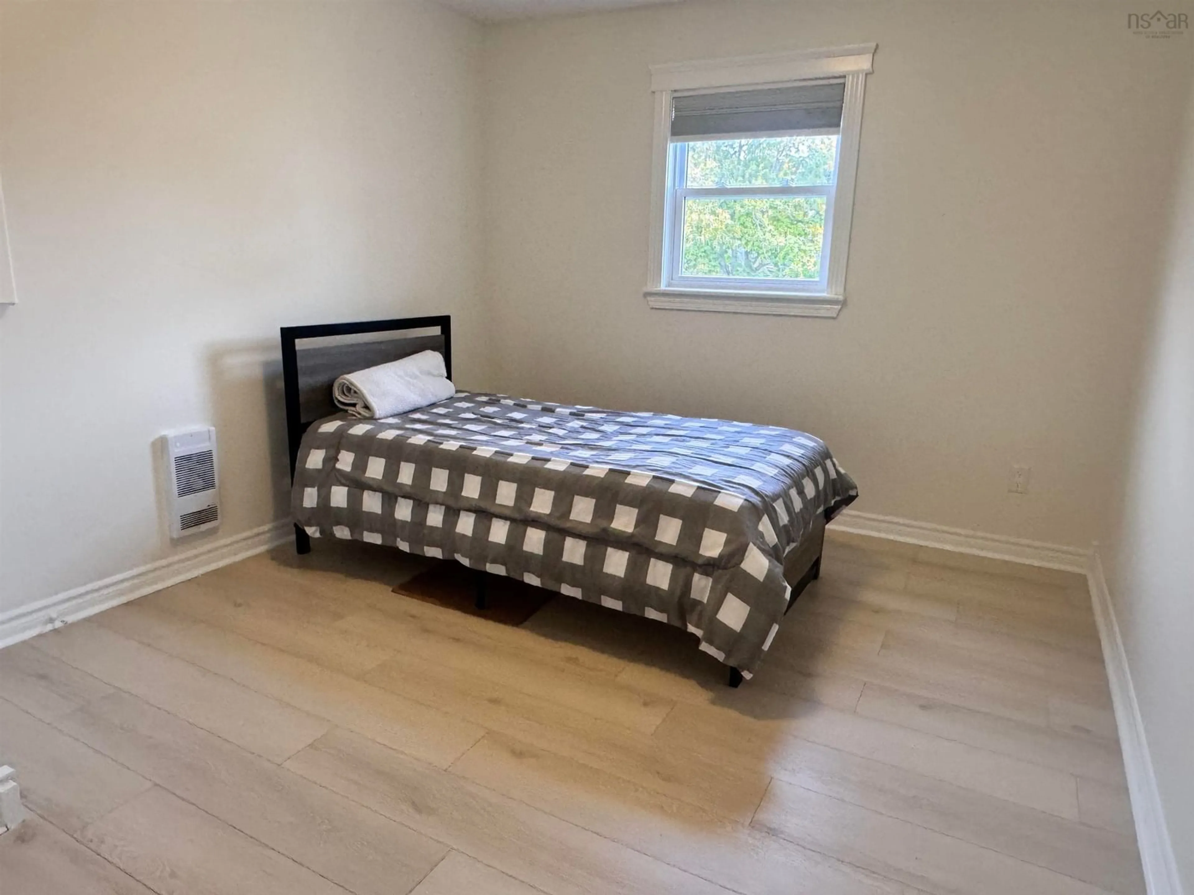 A pic of a room for 41-43 Concord St, Glace Bay Nova Scotia B1A 3A7