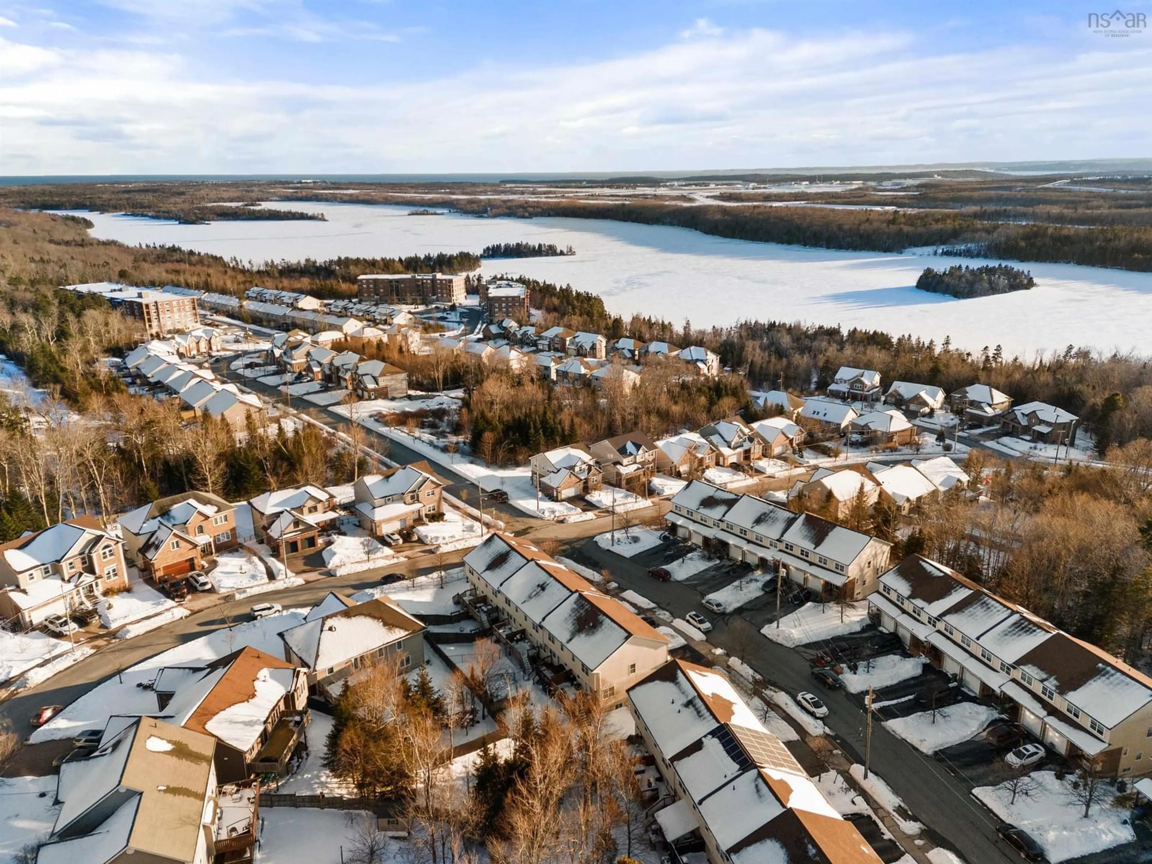 A pic from outside/outdoor area/front of a property/back of a property/a pic from drone, water/lake/river/ocean view for 5 Collingwood Crt, Dartmouth Nova Scotia B2W 0G4