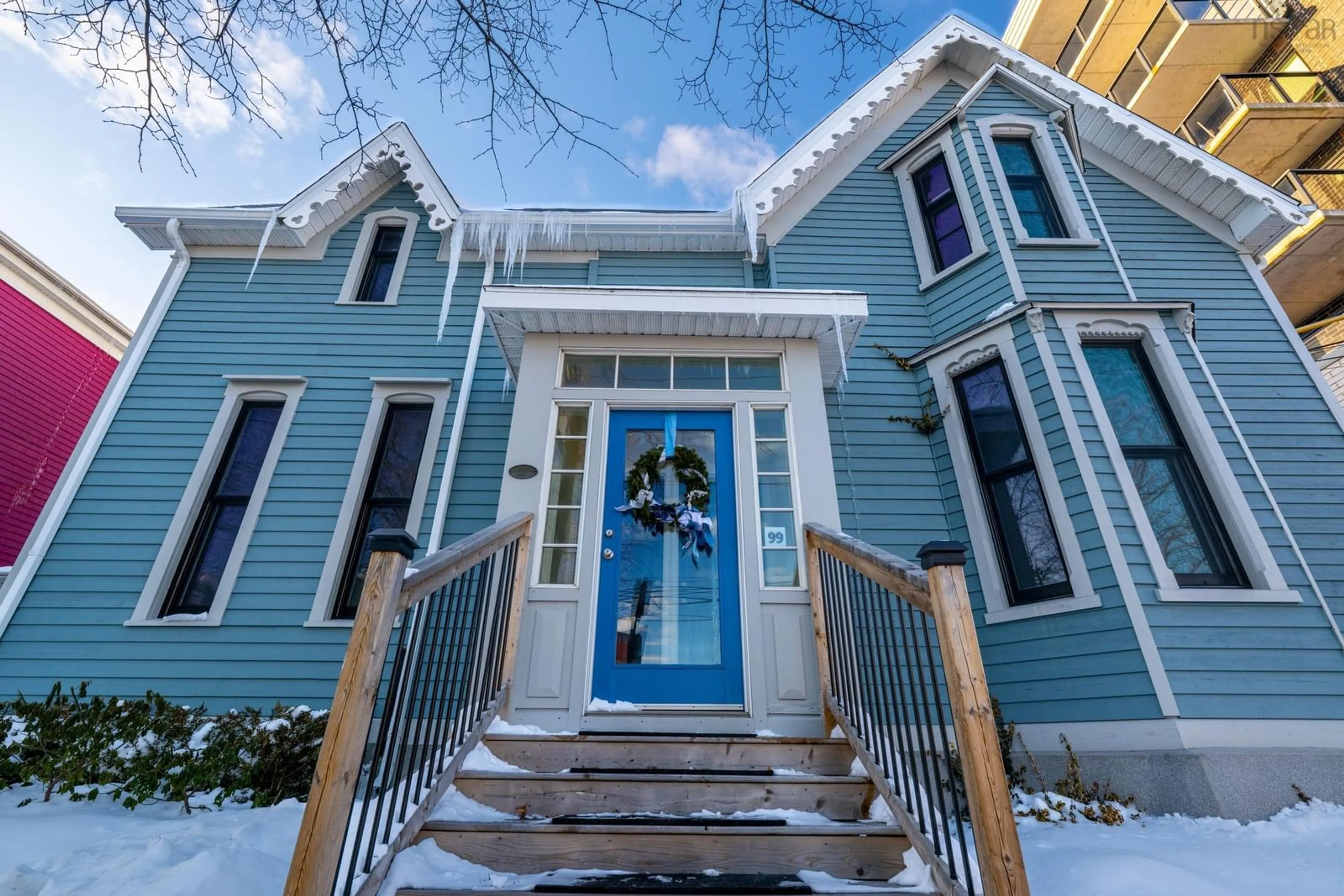 Unknown for 99 Ochterloney St, Dartmouth Nova Scotia B2Y 1C6