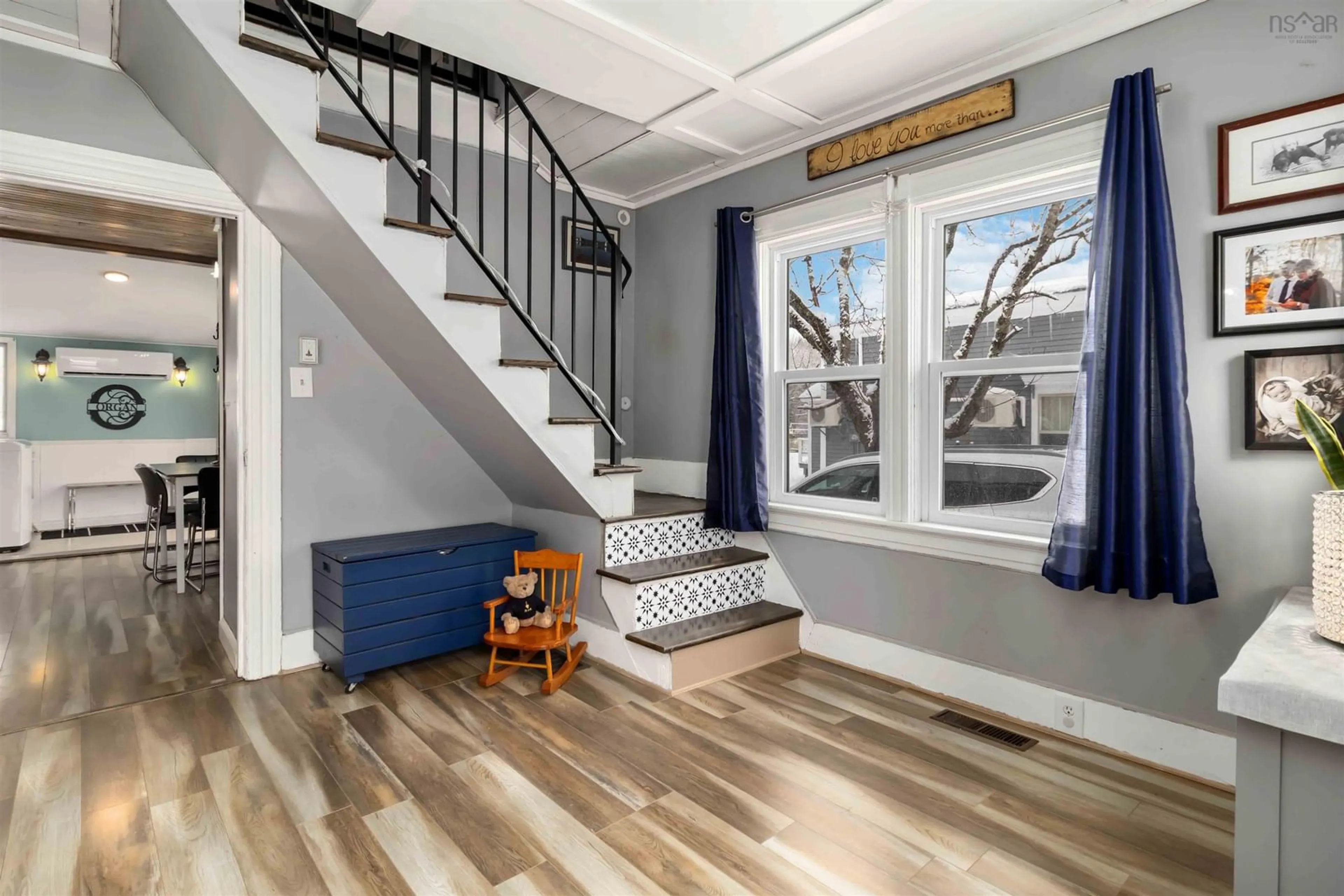 Indoor entryway for 13862 Highway 3, Dayspring Nova Scotia B4V 5P5