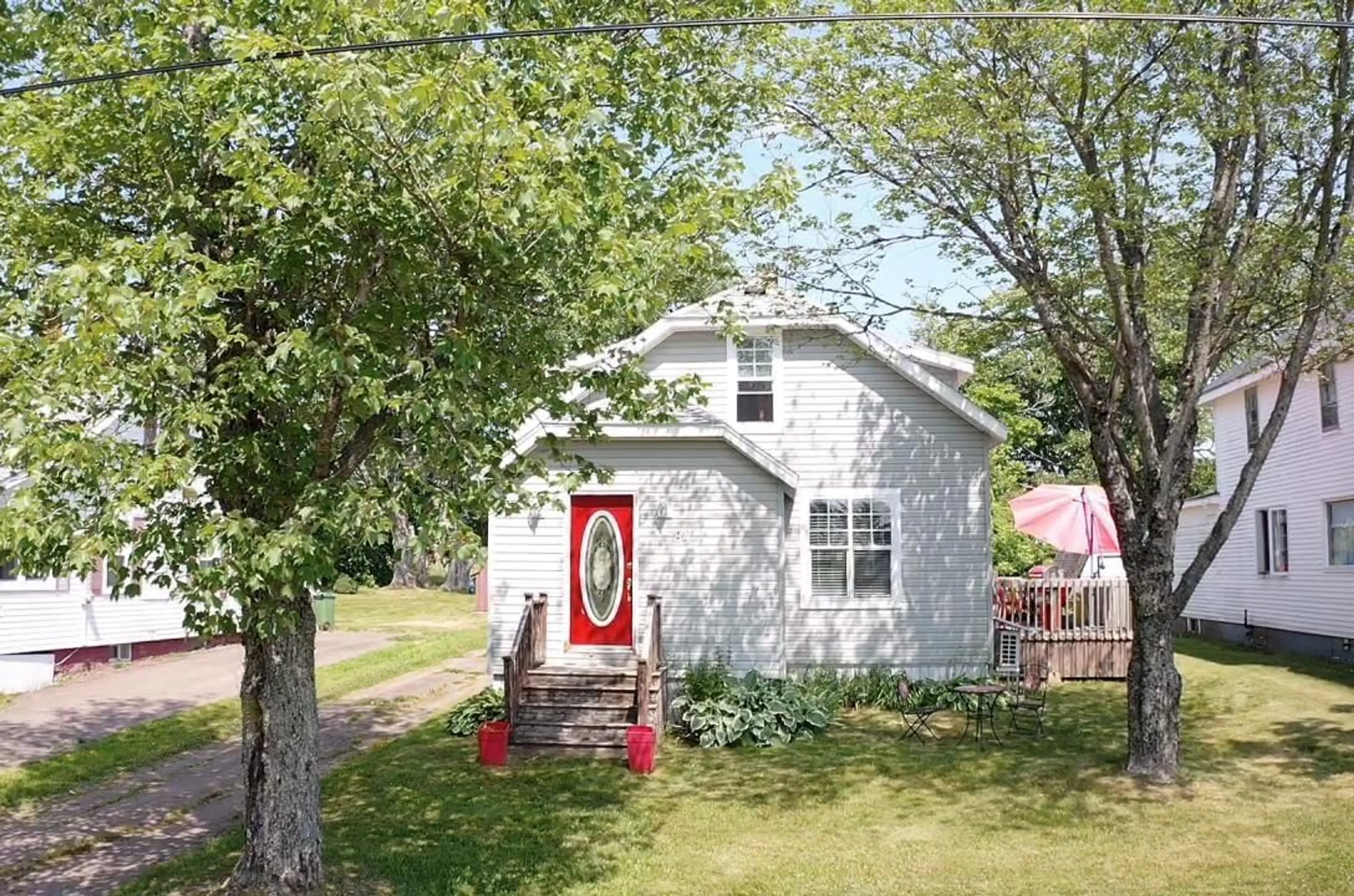 Unknown for 84 Mcfarlane St, Springhill Nova Scotia B0M 1X0