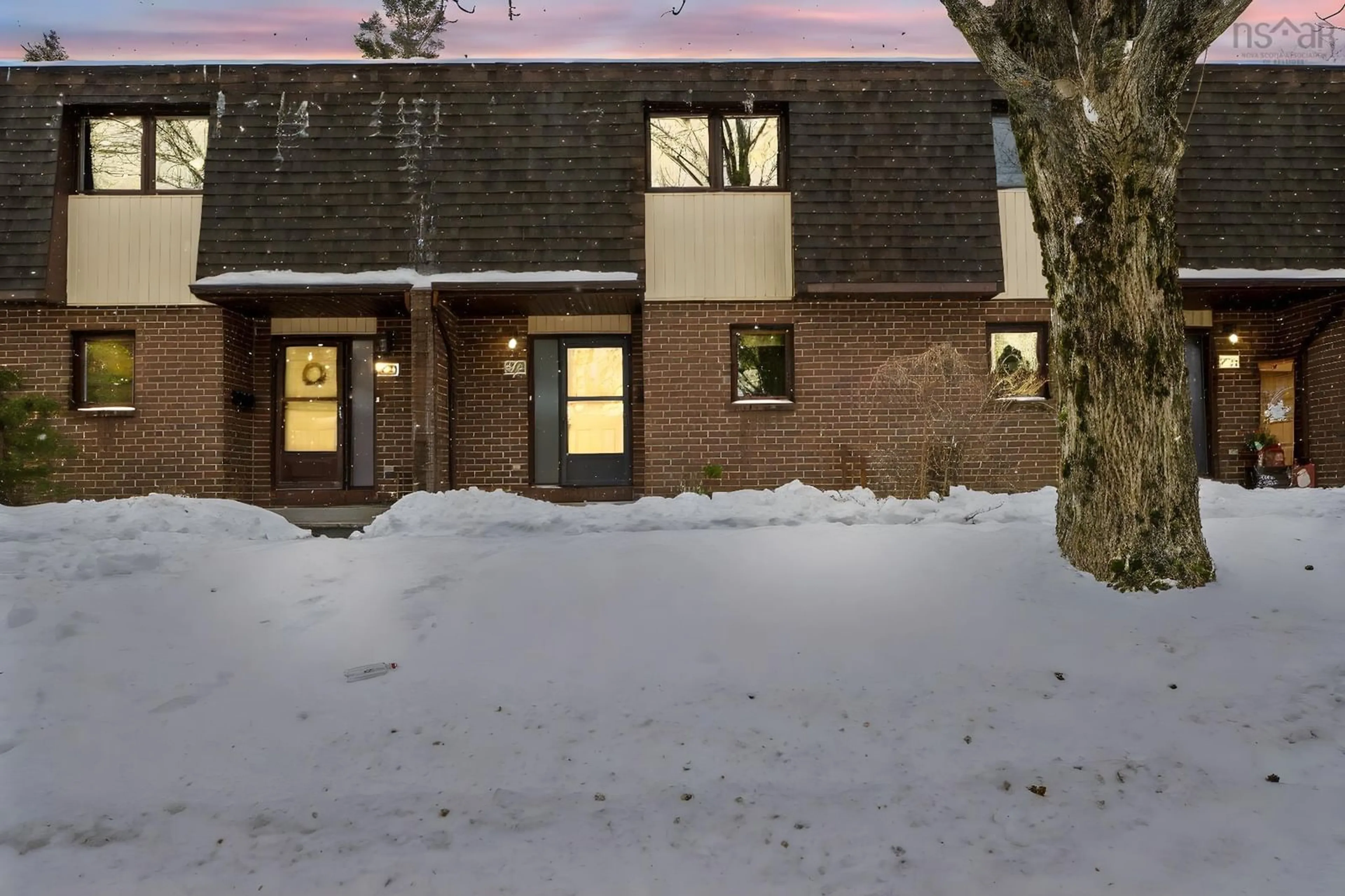 A pic from outside/outdoor area/front of a property/back of a property/a pic from drone, street for 222 Willett St, Halifax Nova Scotia B3M 3C8