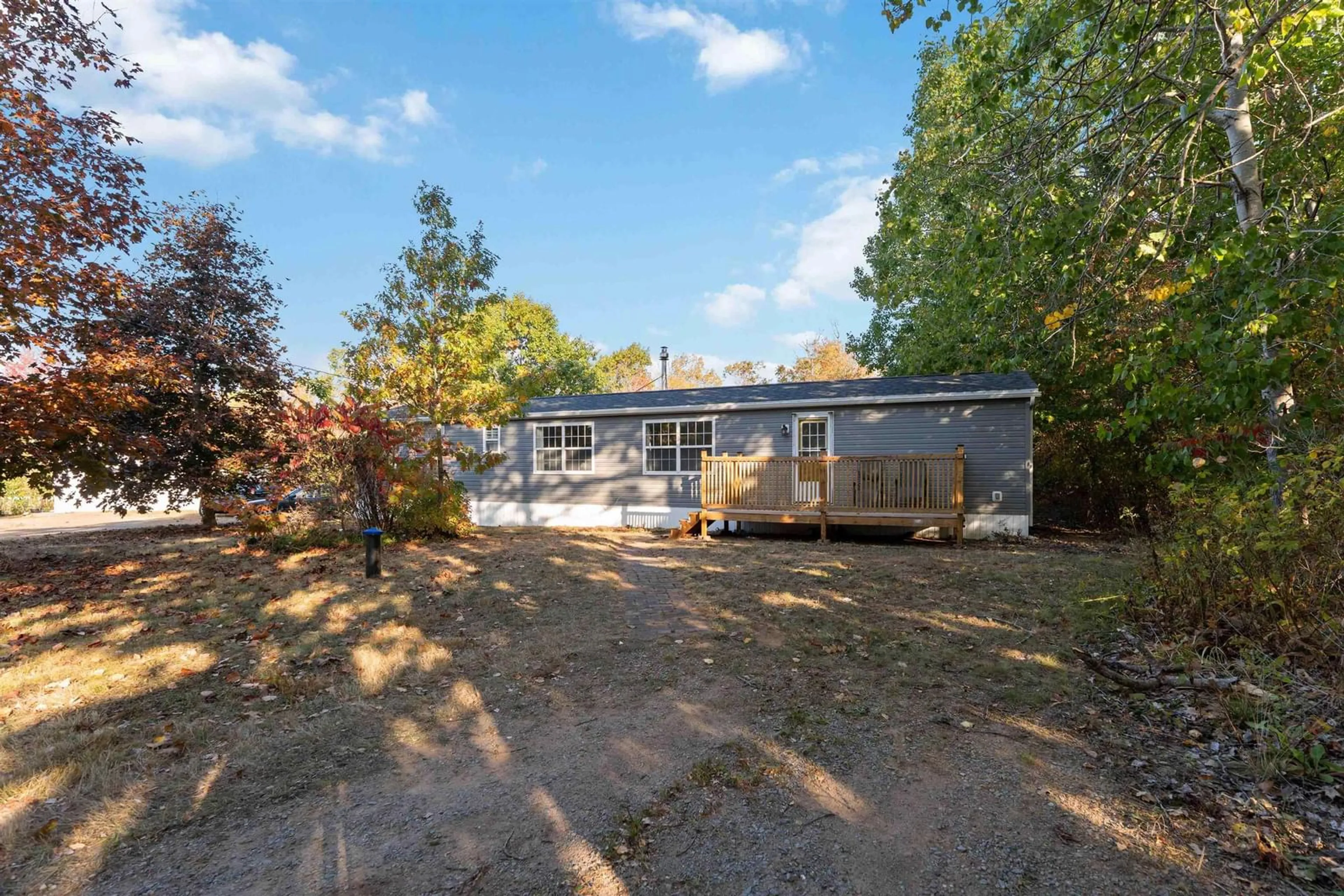 A pic from outside/outdoor area/front of a property/back of a property/a pic from drone, unknown for 9153 Highway 201 Hwy, Nictaux Nova Scotia B0S 1P0