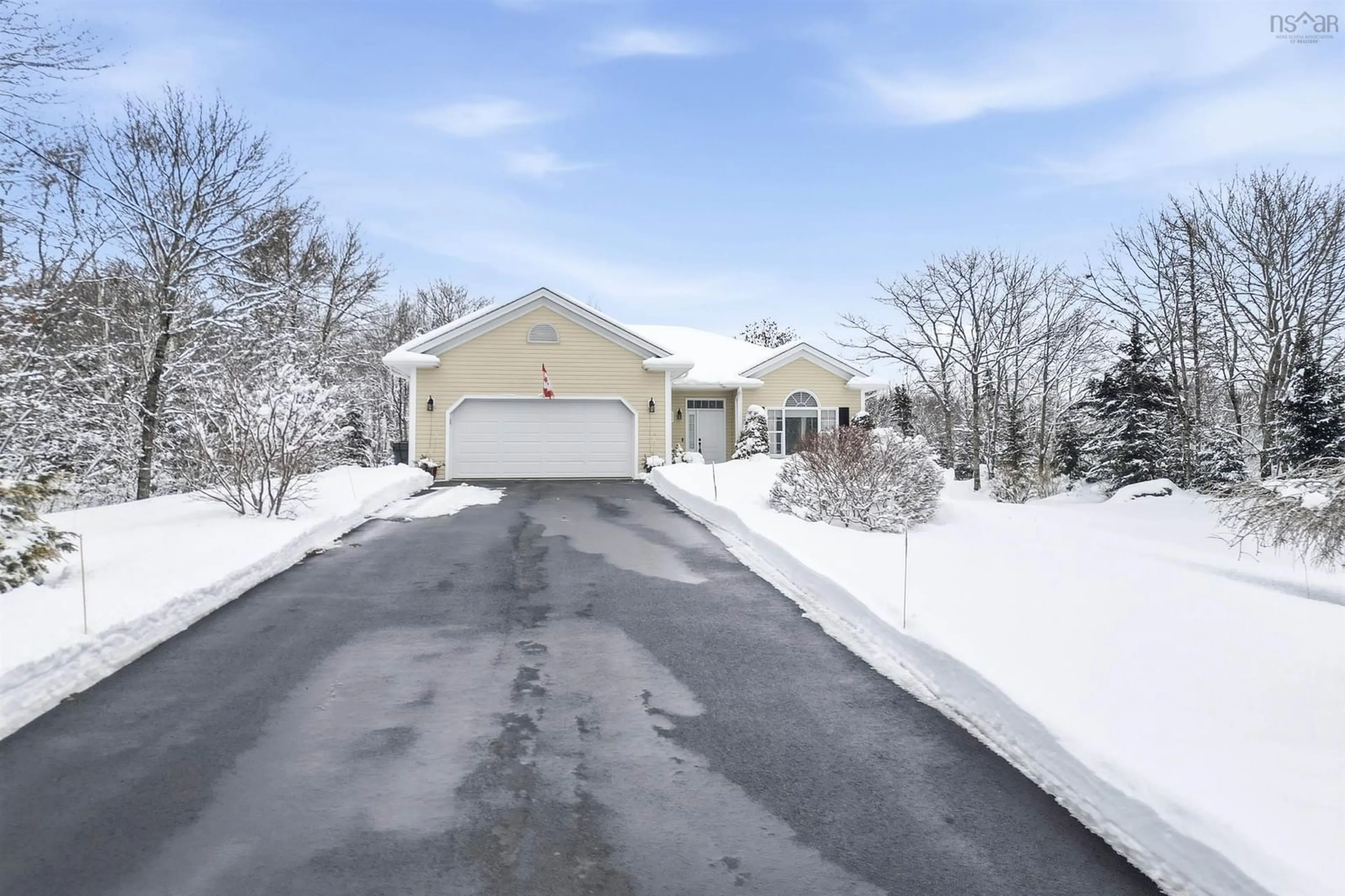 A pic from outside/outdoor area/front of a property/back of a property/a pic from drone, street for 208 Blackbear Cir, Lewis Lake Nova Scotia B3Z 0E3