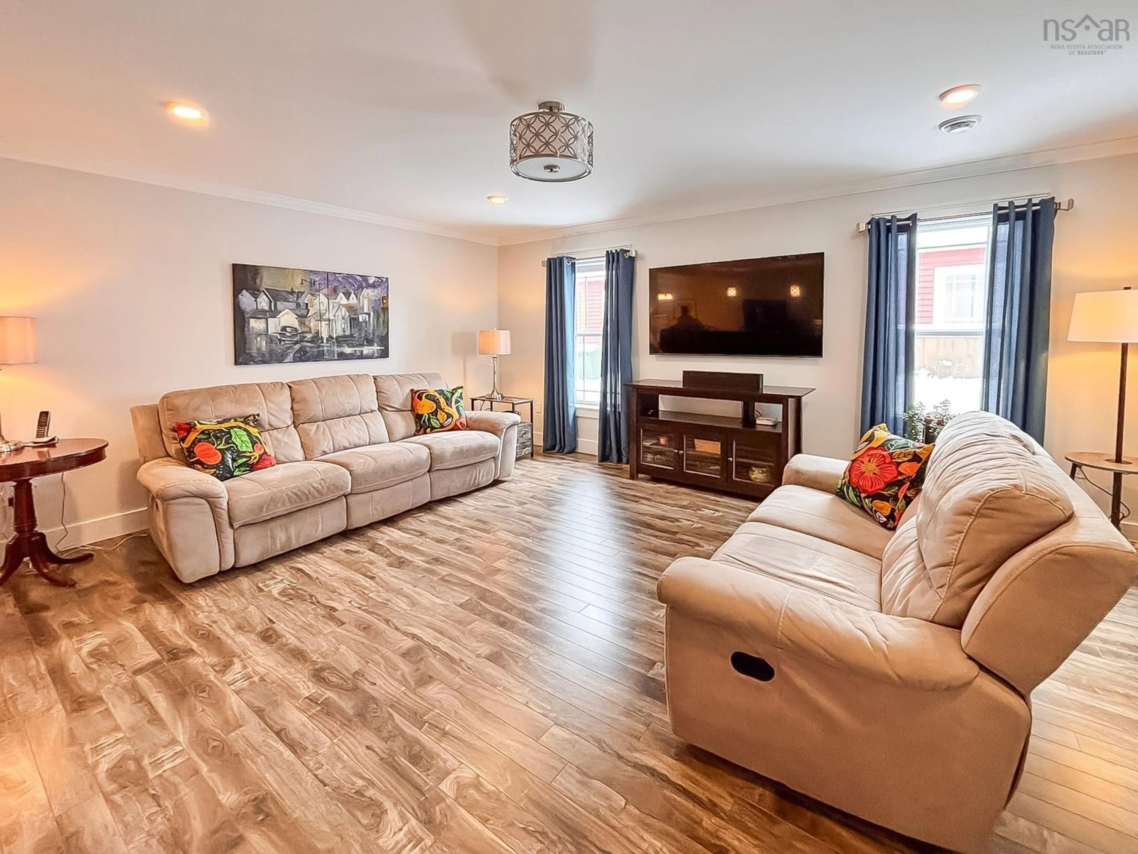 Living room with furniture, wood/laminate floor for 432 Glen Allan Dr, Bridgewater Nova Scotia B4V 0A8
