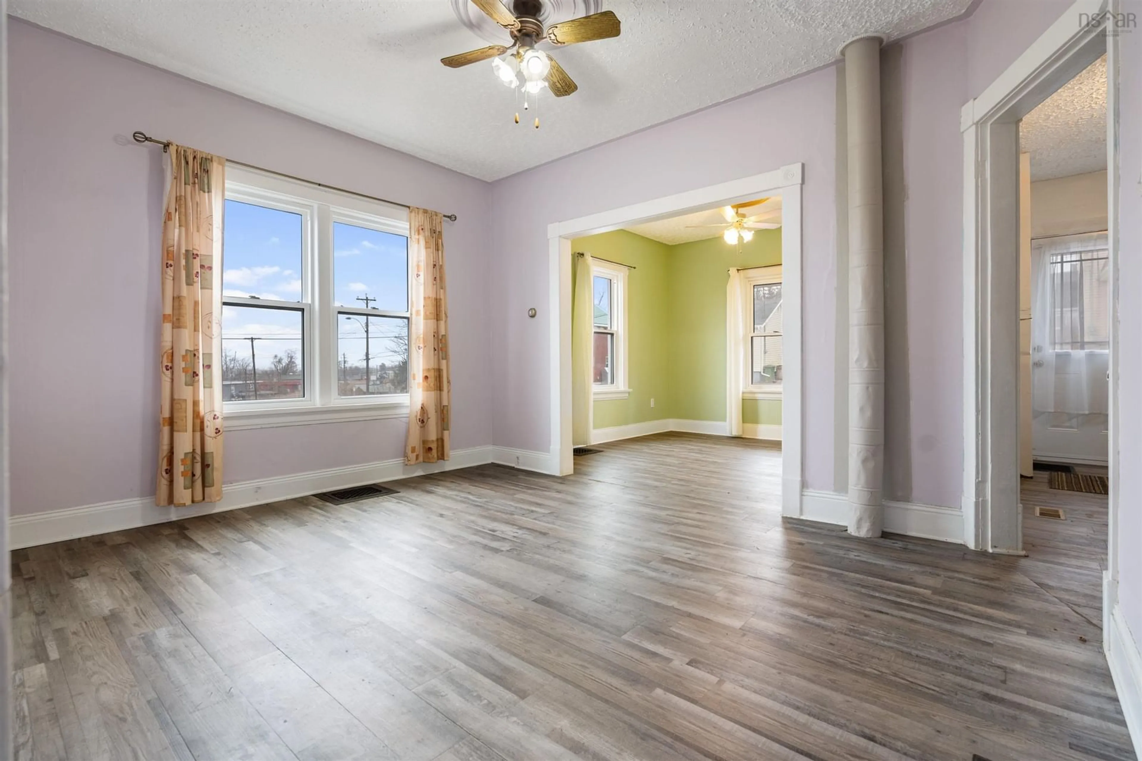 A pic of a room for 29 North St, New Glasgow Nova Scotia B2H 1C7