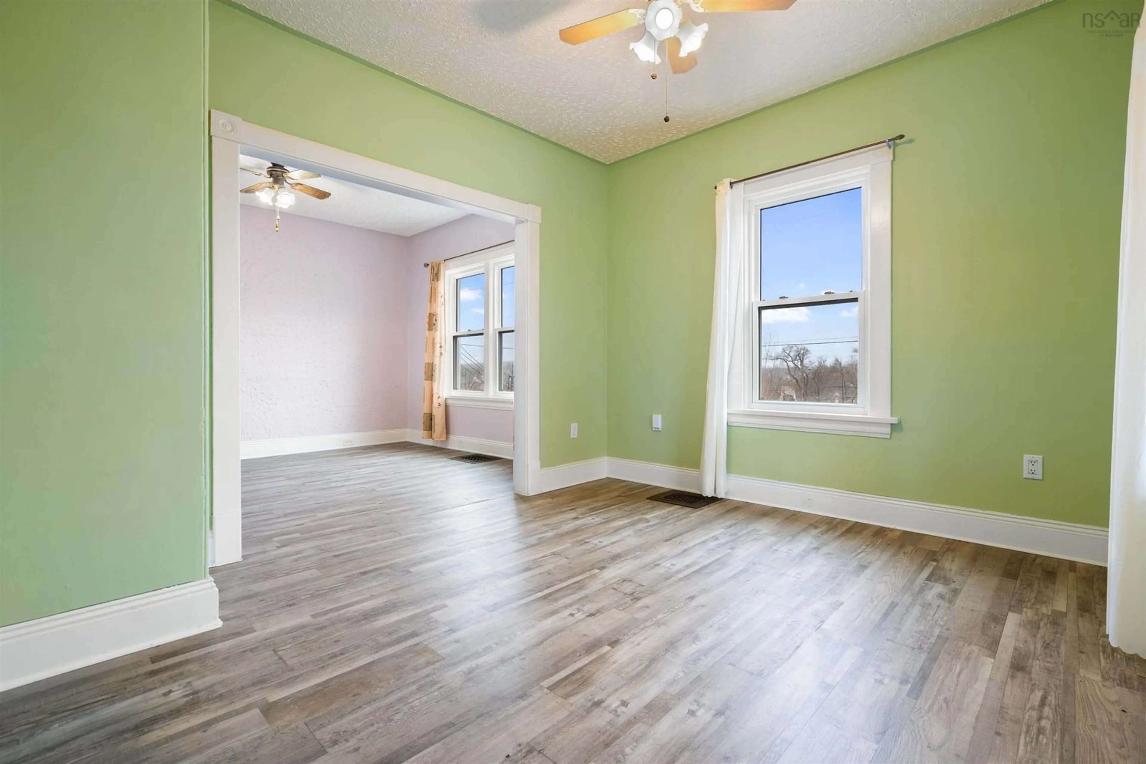 A pic of a room for 29 North St, New Glasgow Nova Scotia B2H 1C7