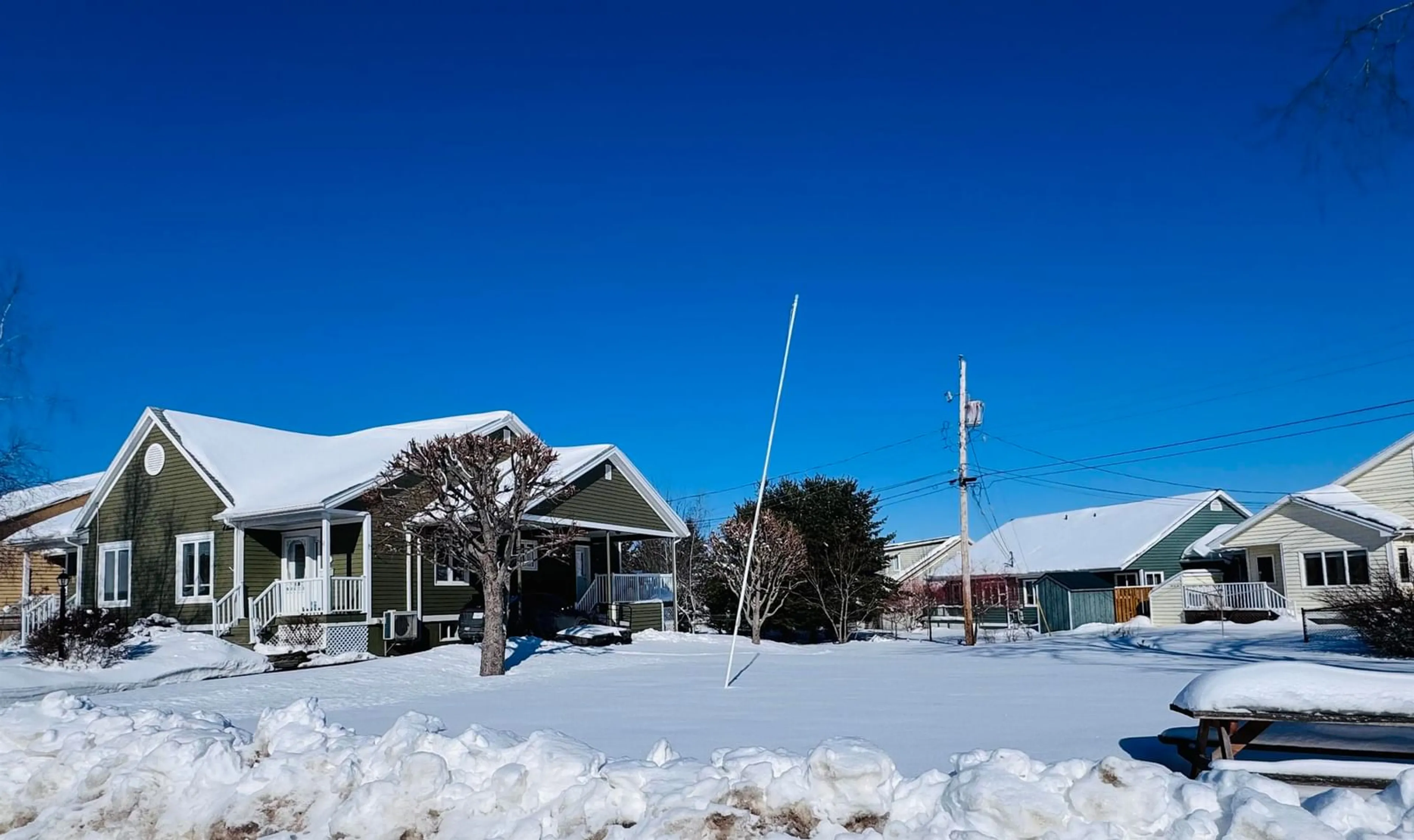 Patio, mountain view for 27 Wellington Crt, Truro Nova Scotia B2N 6M9