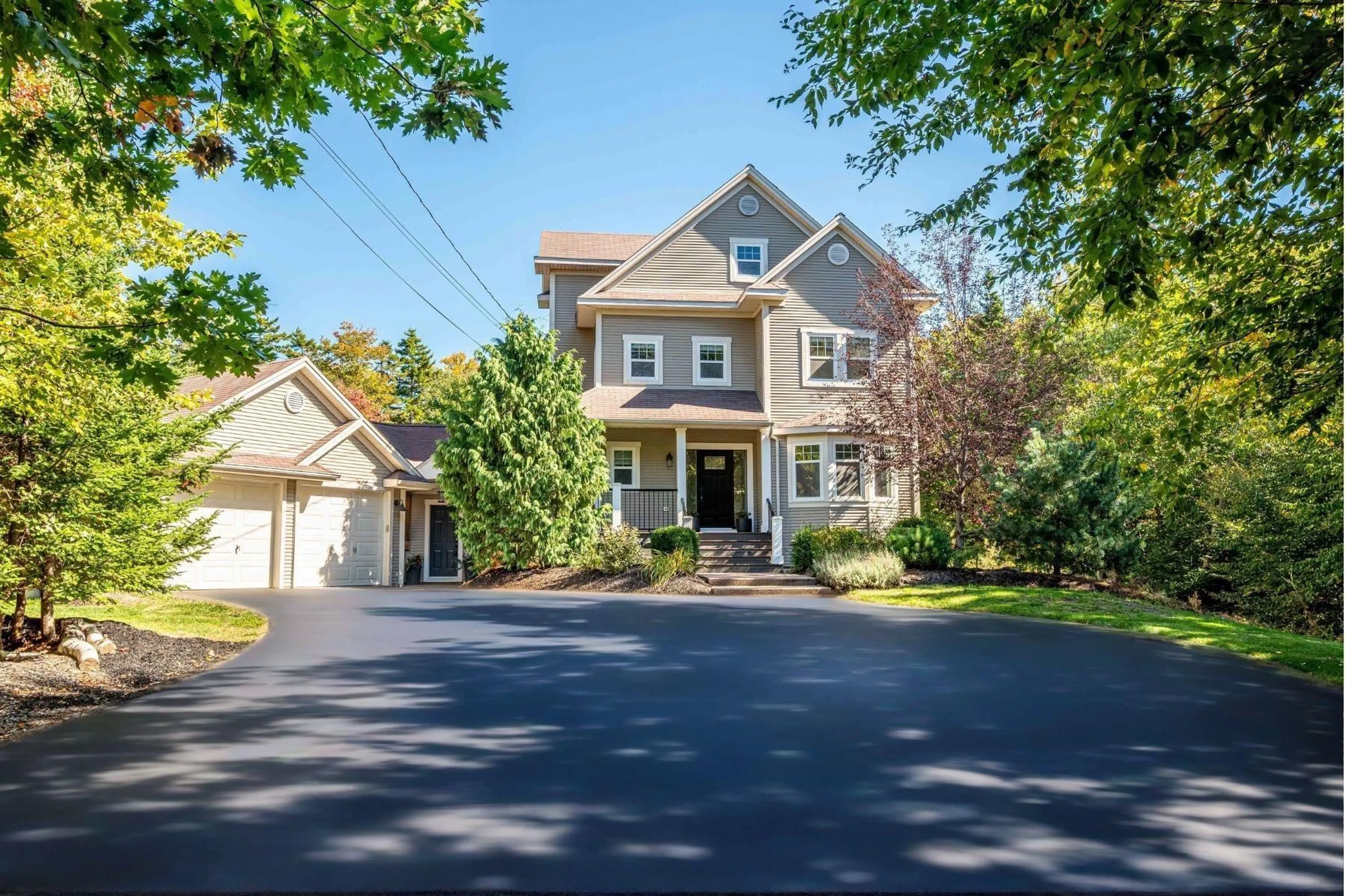 Home with vinyl exterior material, street for 91 Brenda Dr, Hammonds Plains Nova Scotia B4B 1K2