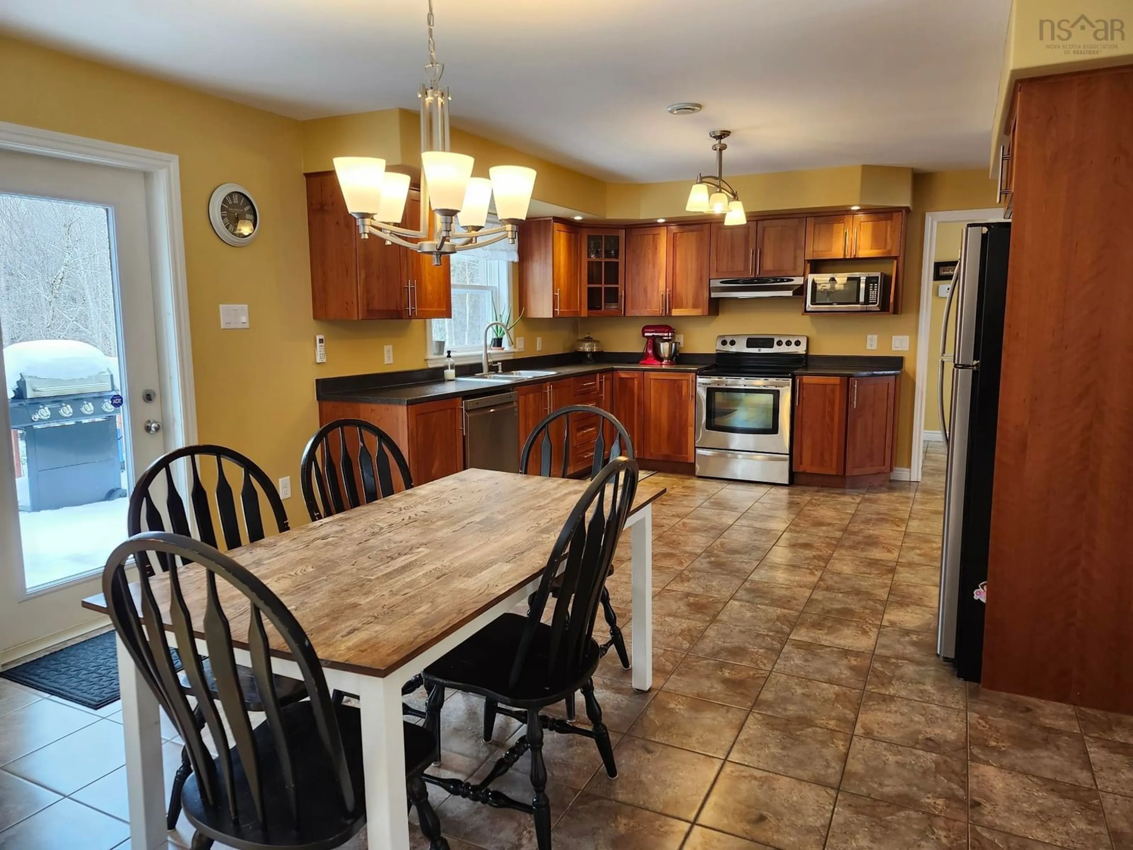 Open concept kitchen, unknown for 315 Crooked Stick Pass, Beaver Bank Nova Scotia B4G 0B7