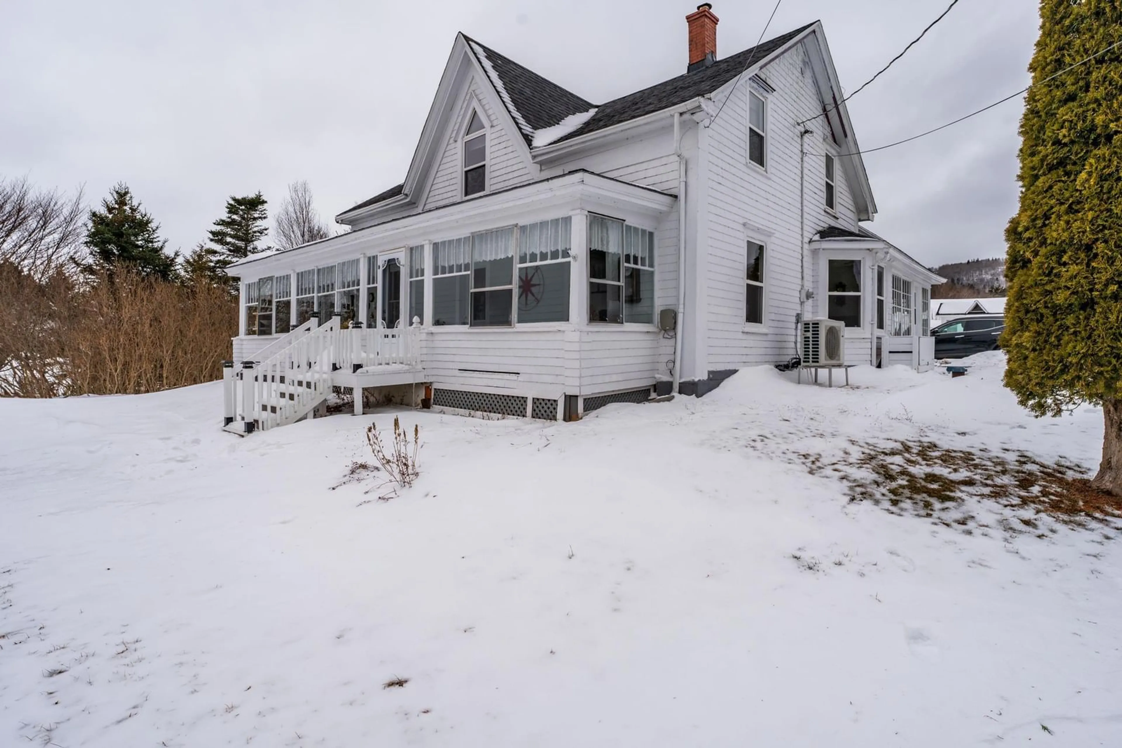A pic from outside/outdoor area/front of a property/back of a property/a pic from drone, street for 1529 Pereau Rd, Delhaven Nova Scotia B0P 1H0