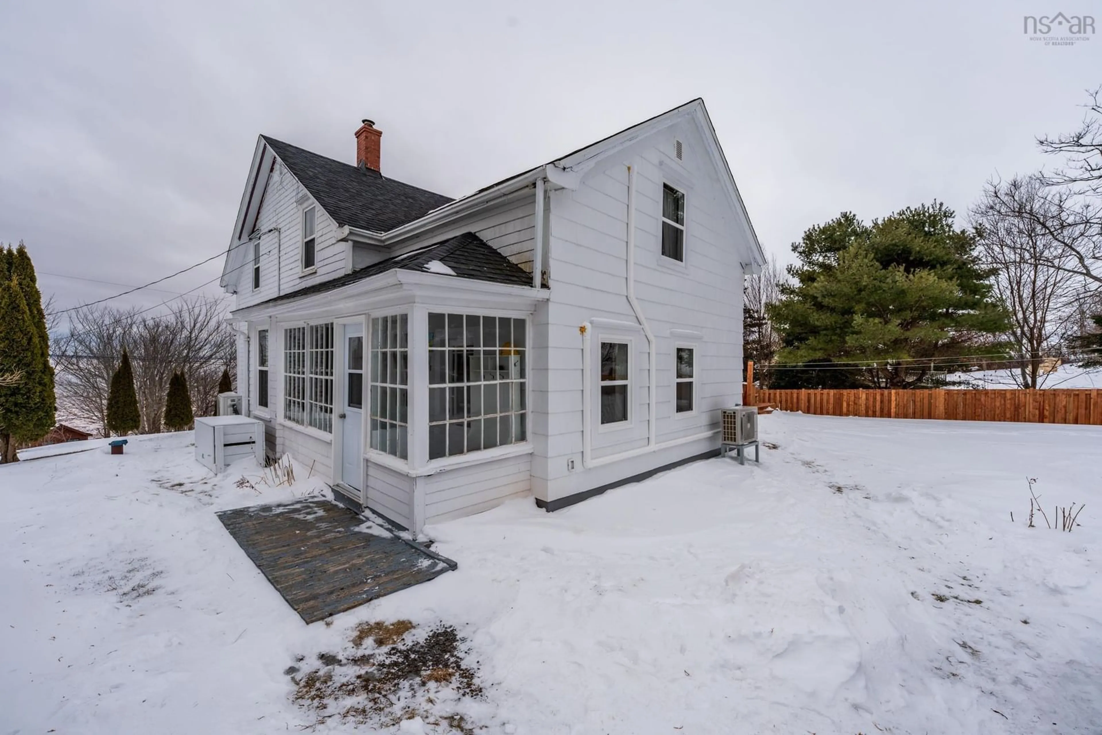 Patio, street for 1529 Pereau Rd, Delhaven Nova Scotia B0P 1H0