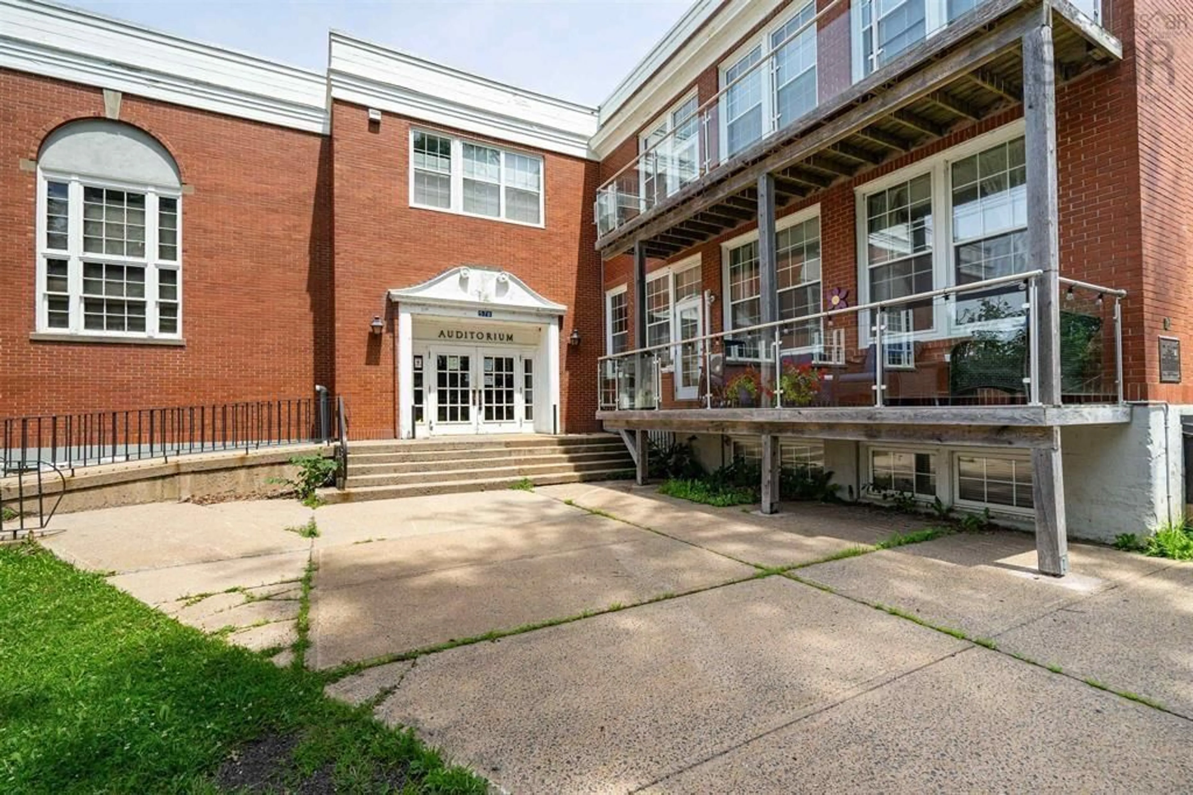 Patio, building for 151 Ritchie St #103, Annapolis Royal Nova Scotia B0S 1A0