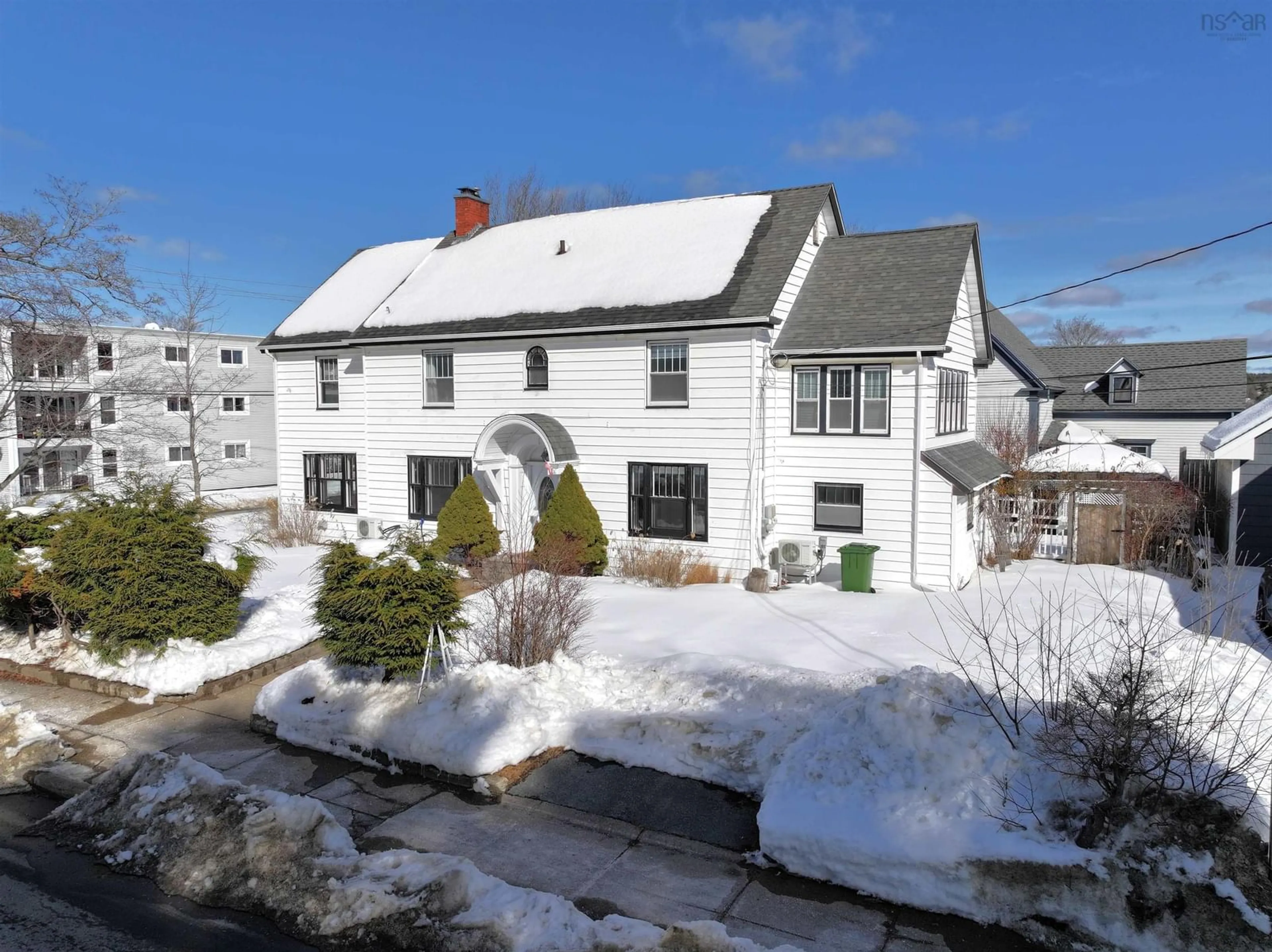 A pic from outside/outdoor area/front of a property/back of a property/a pic from drone, street for 41 Alexandra Ave, Bridgewater Nova Scotia B4V 1H2
