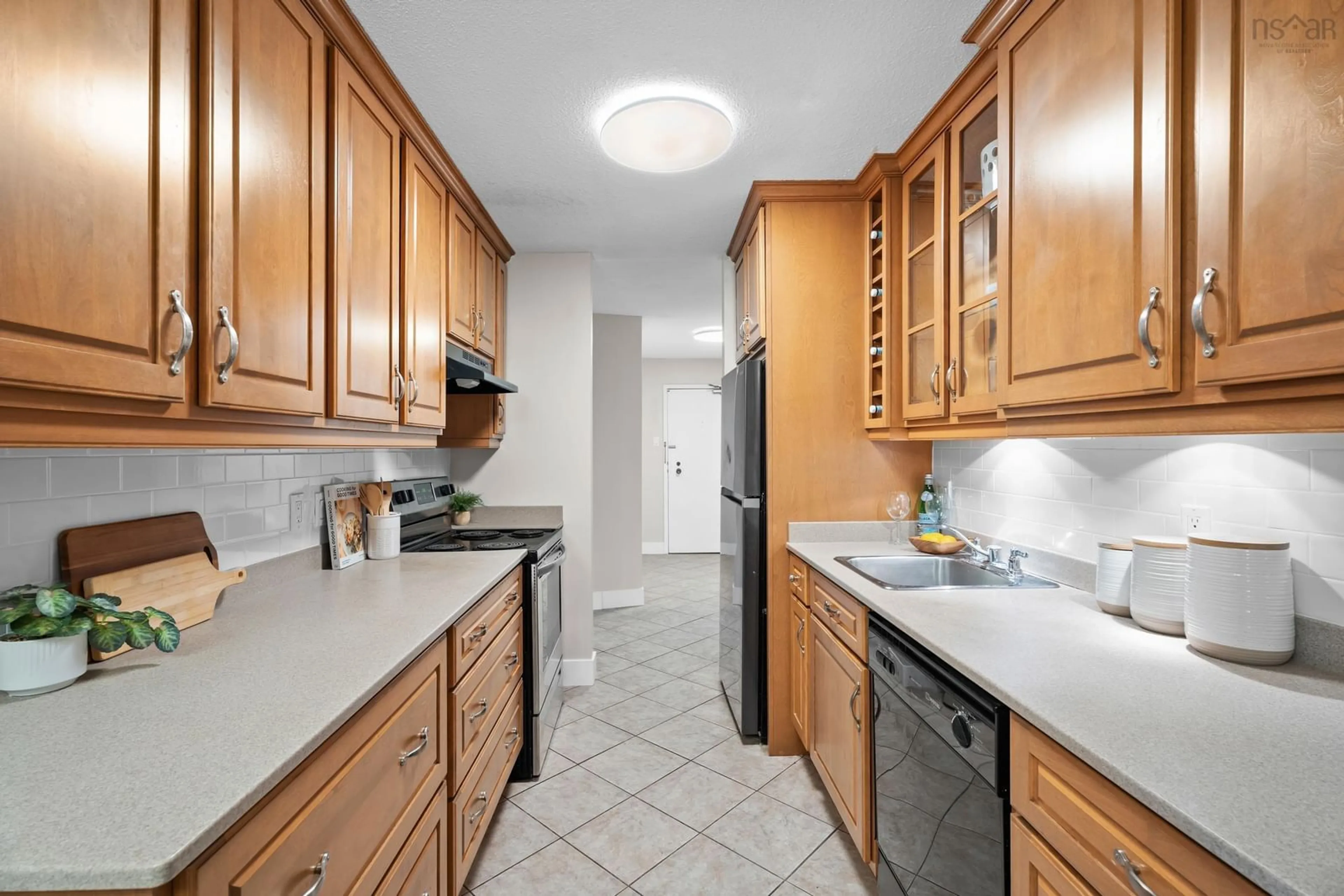 Standard kitchen, ceramic/tile floor for 5561 Heatherwood Crt #302, Halifax Nova Scotia B3K 3L4