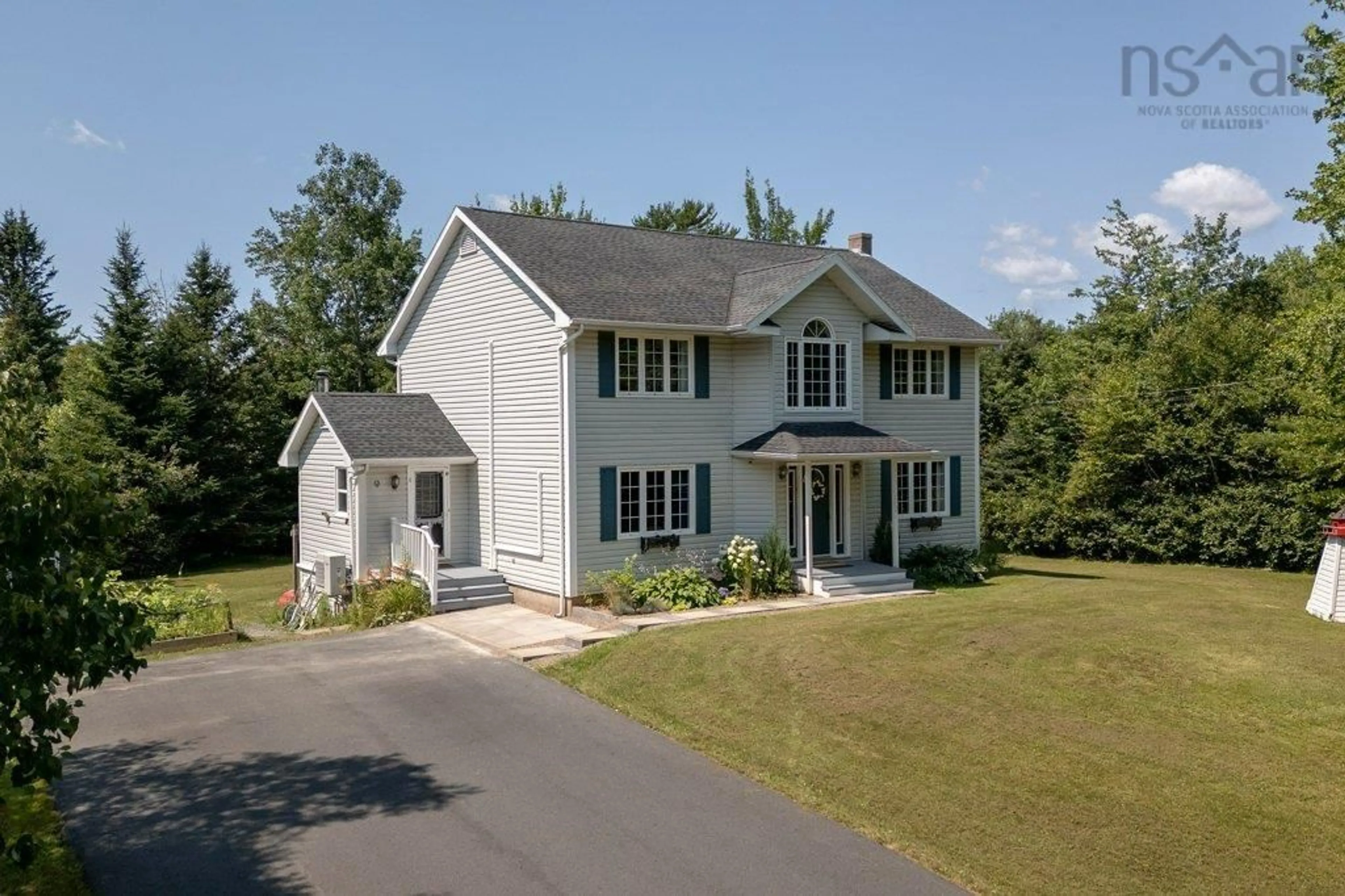 A pic from outside/outdoor area/front of a property/back of a property/a pic from drone, street for 9 Pacific Ave, Cole Harbour Nova Scotia B2Z 1C3