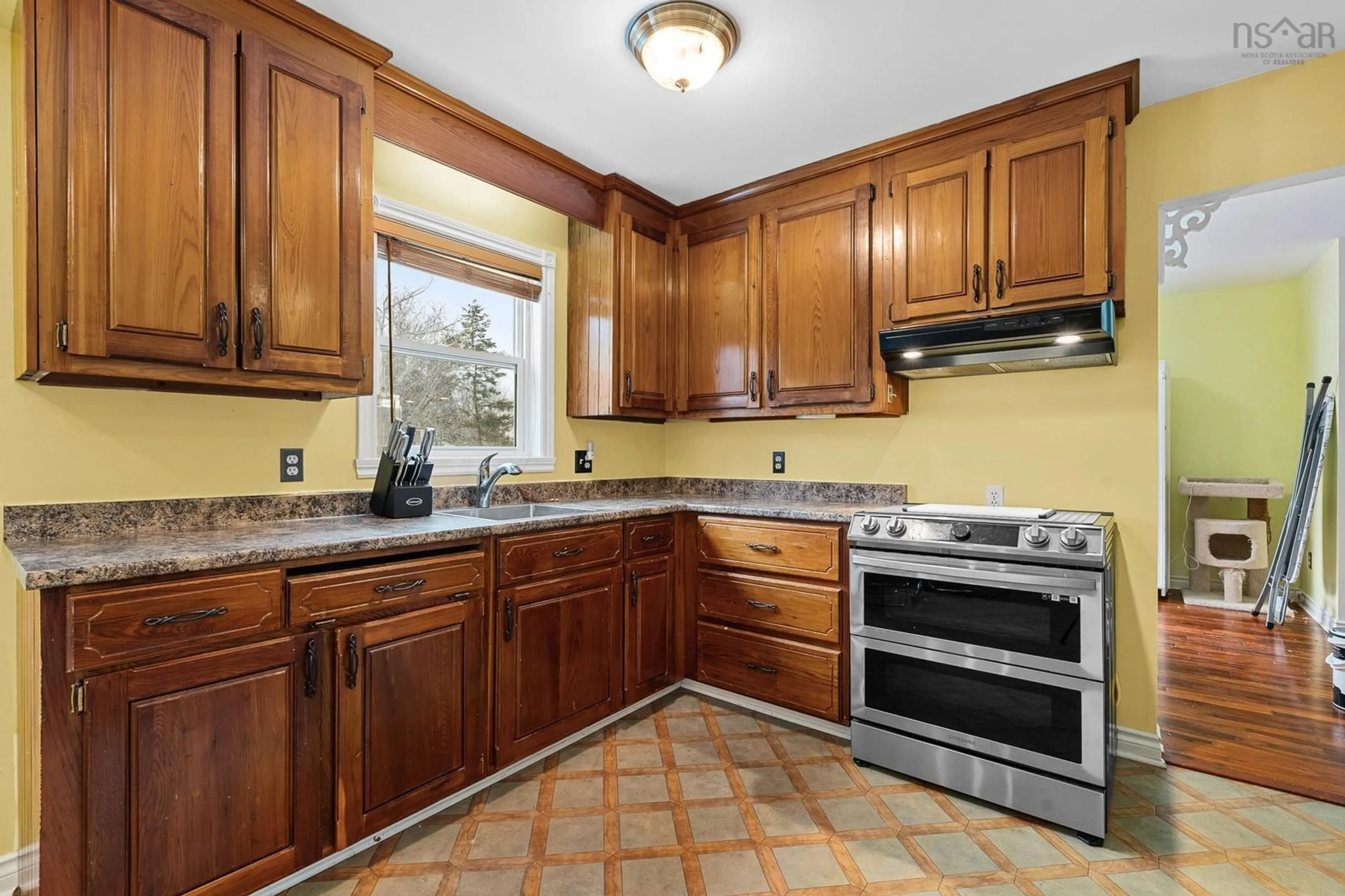 Standard kitchen, ceramic/tile floor for 39 Continental Lane, Eastern Passage Nova Scotia B3G 1M5