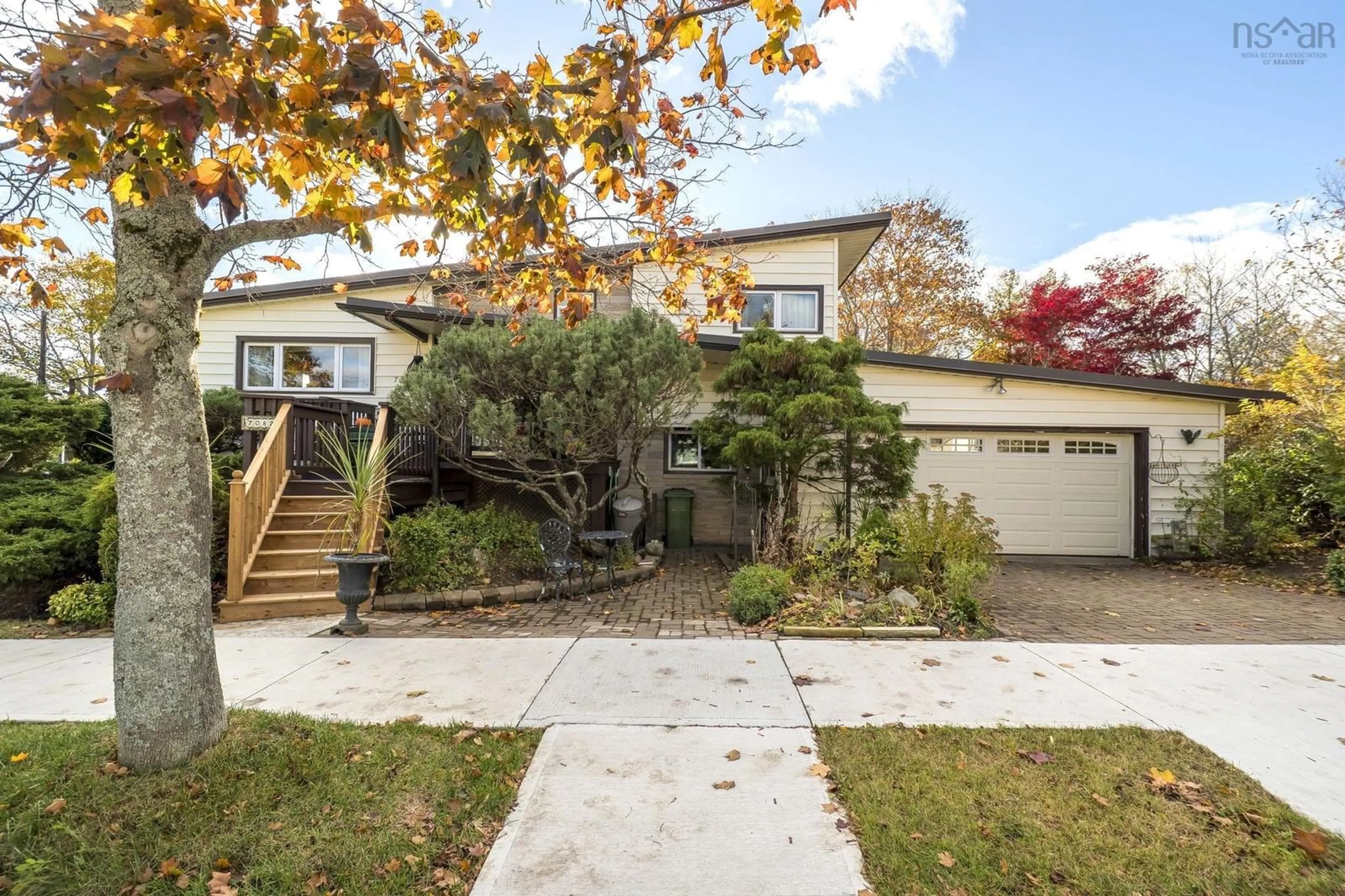 Unknown for 7082 Murdoch Ave, Halifax Nova Scotia B3L 2G7