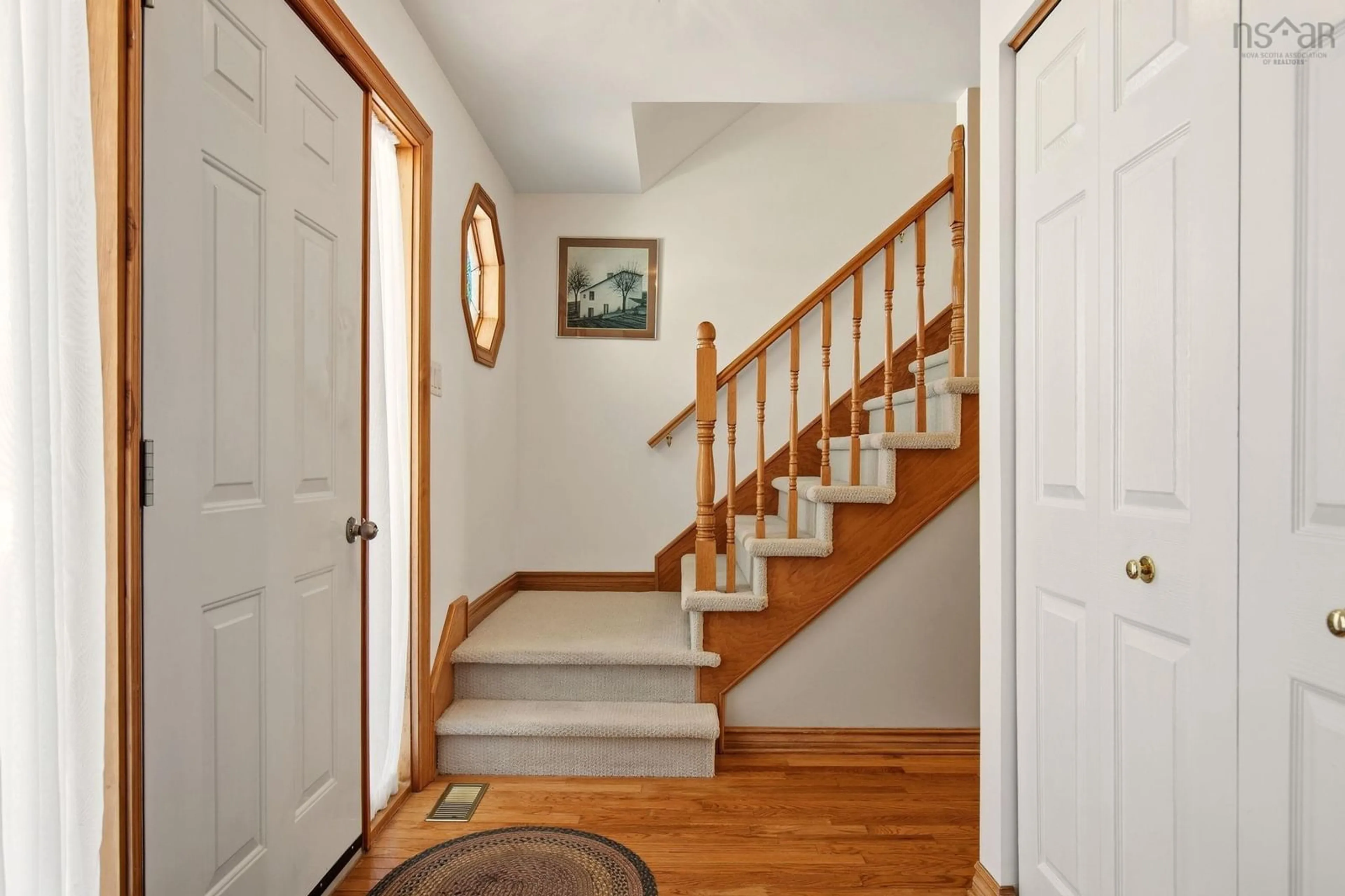 Indoor foyer for 234 Chandler Dr, Lower Sackville Nova Scotia B4C 1Y2