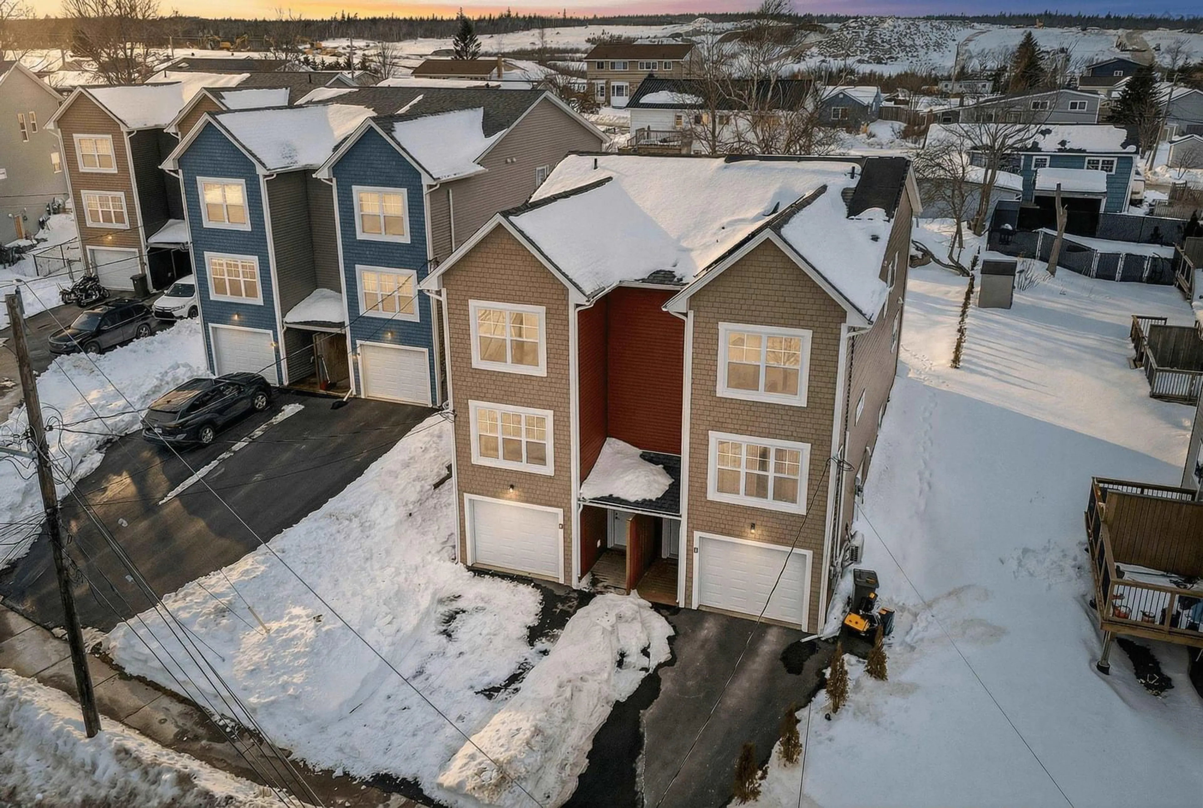 A pic from outside/outdoor area/front of a property/back of a property/a pic from drone, street for 13 Trout Run, Halifax Nova Scotia B3R 0C4
