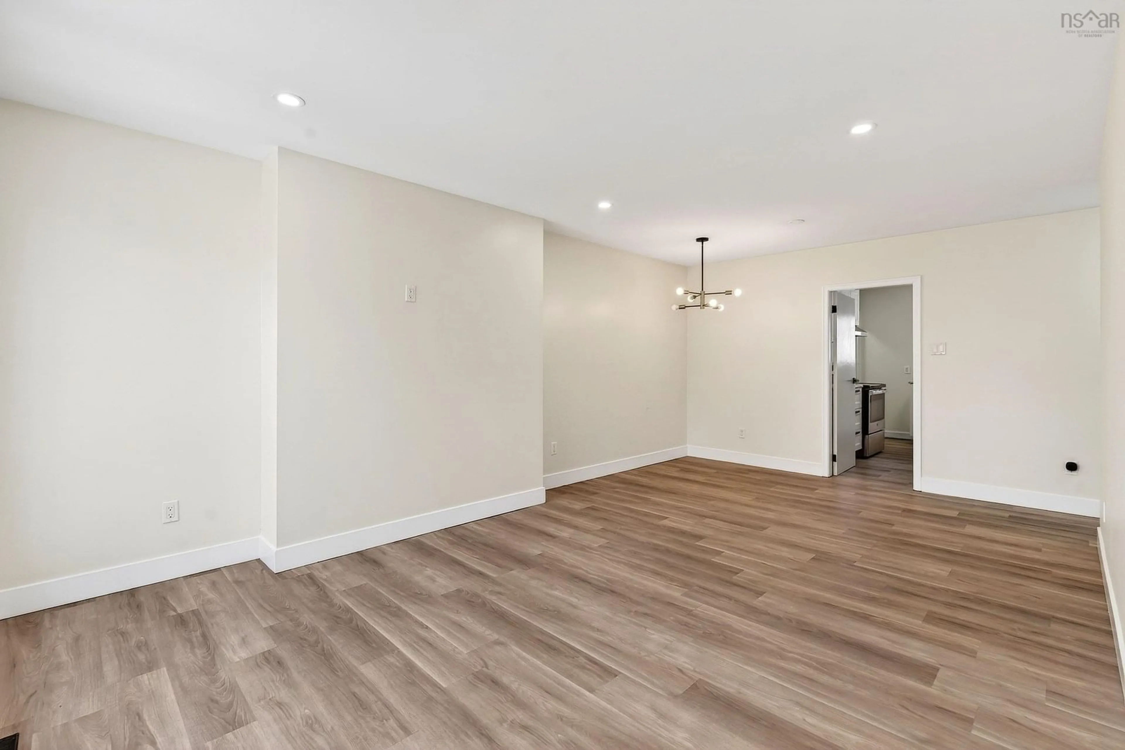 A pic of a room for 4-4A Amelia Pl, Dartmouth Nova Scotia B2Y 2C8