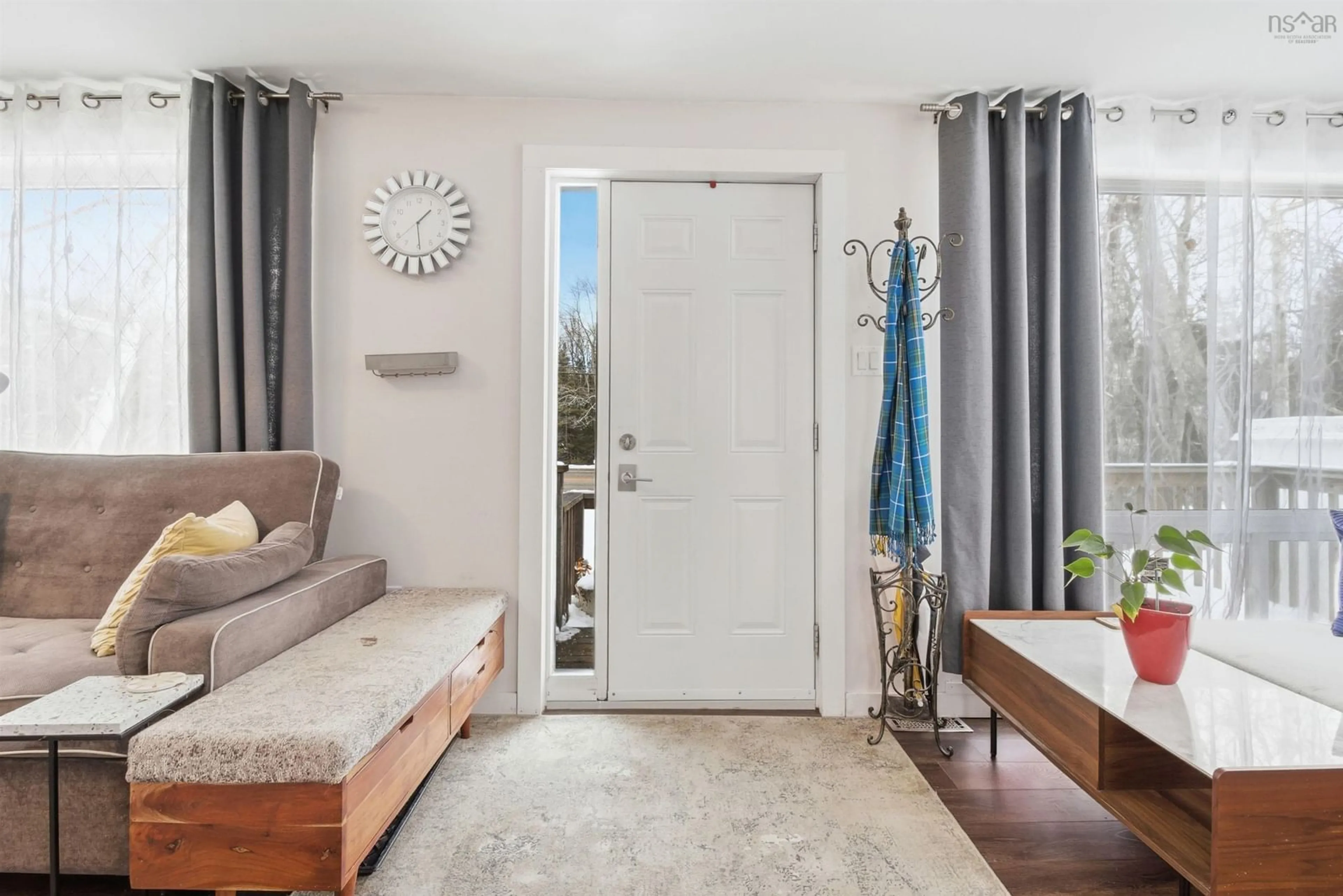 Indoor entryway for 4642 St. Margarets Bay Rd, Upper Tantallon Nova Scotia B3Z 1C4