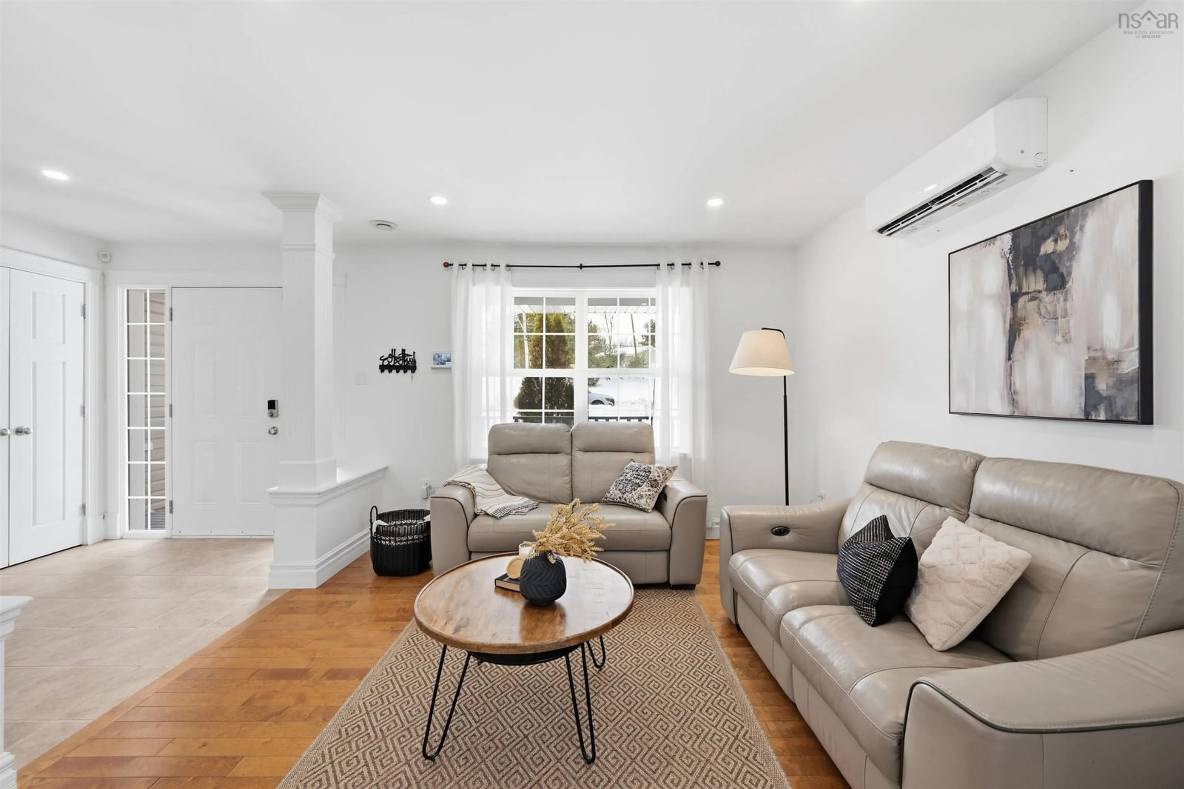 Living room with furniture, unknown for 465 Laurel Ridge Dr, Beaver Bank Nova Scotia B4G 1H7