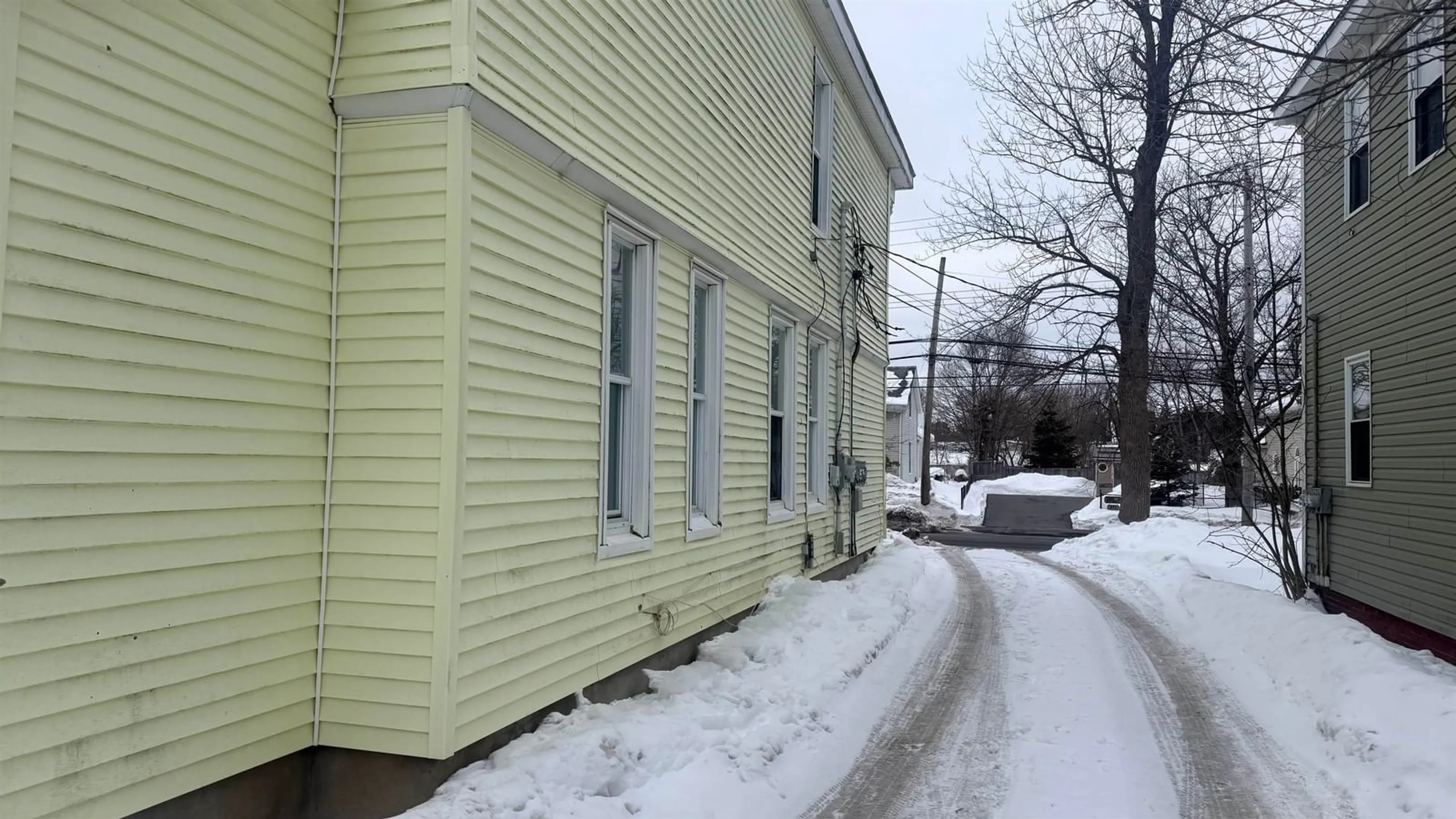 Unknown for 261 Marsh St, New Glasgow Nova Scotia B2H 4S2