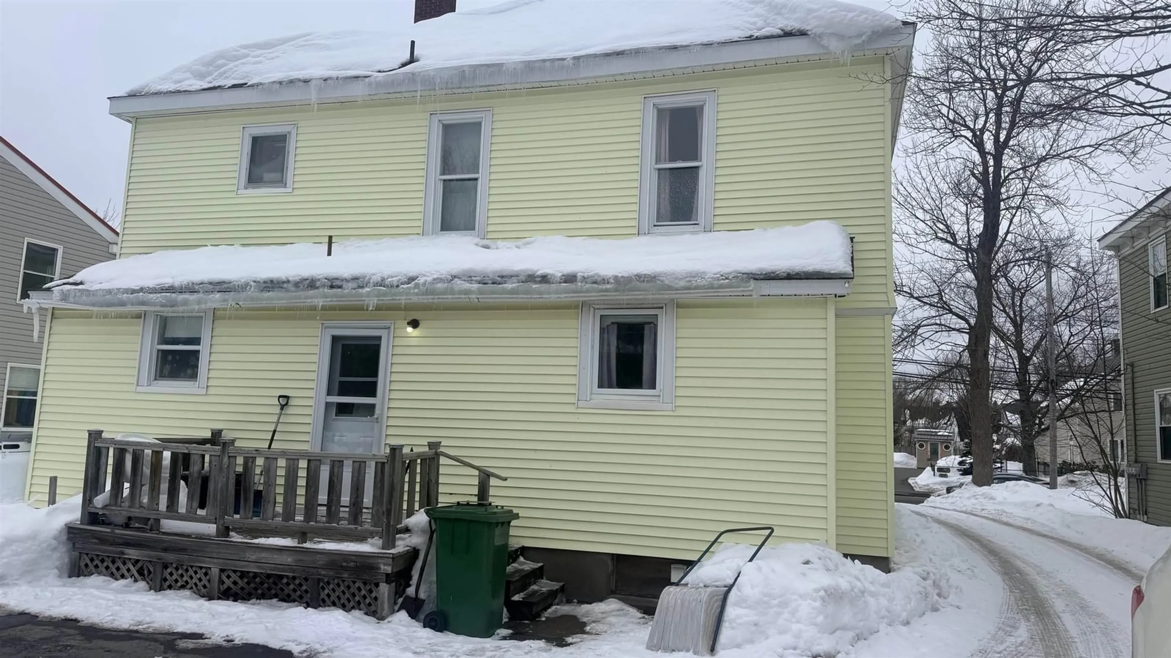 Unknown for 261 Marsh St, New Glasgow Nova Scotia B2H 4S2