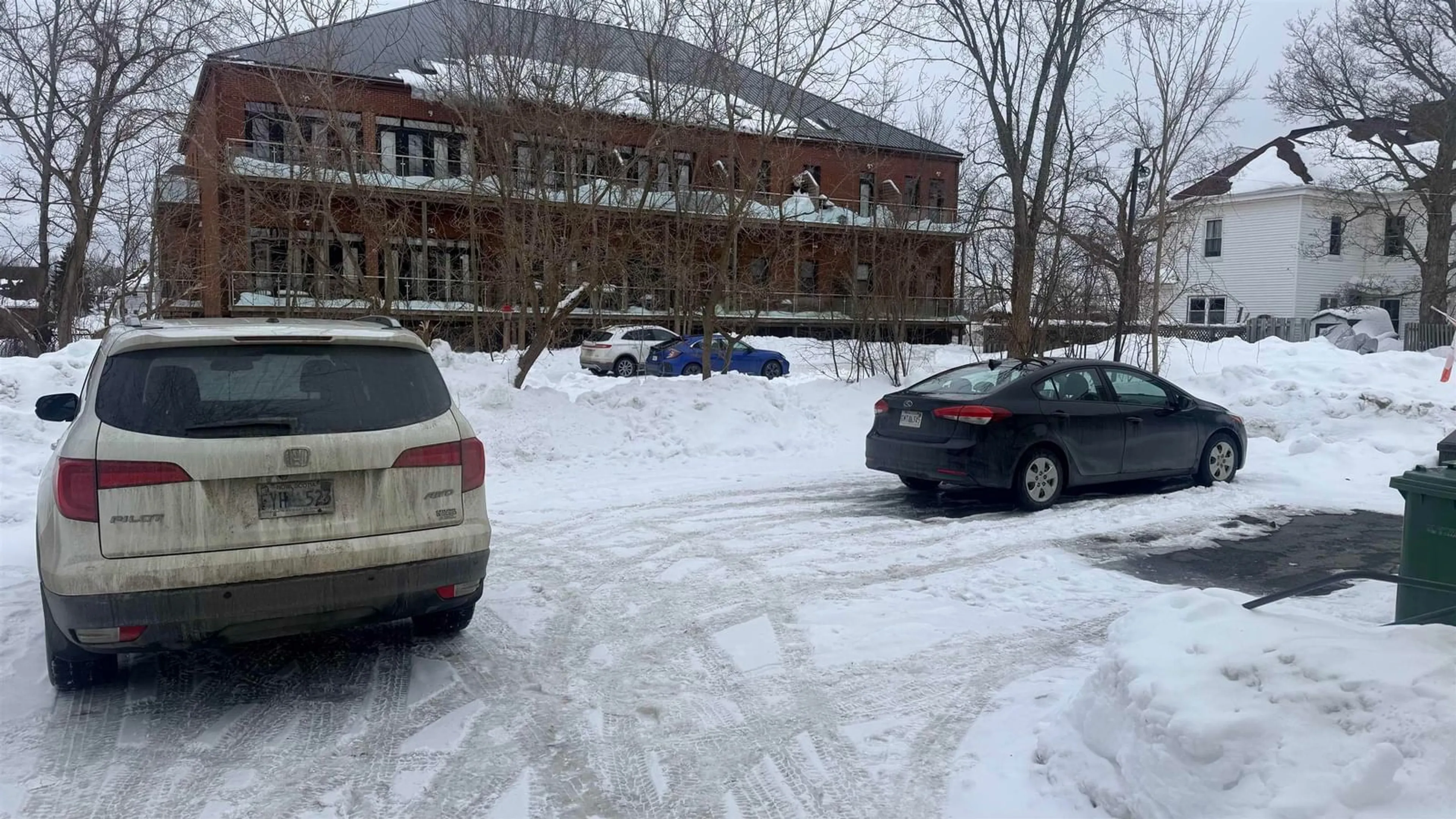 Parking for 261 Marsh St, New Glasgow Nova Scotia B2H 4S2