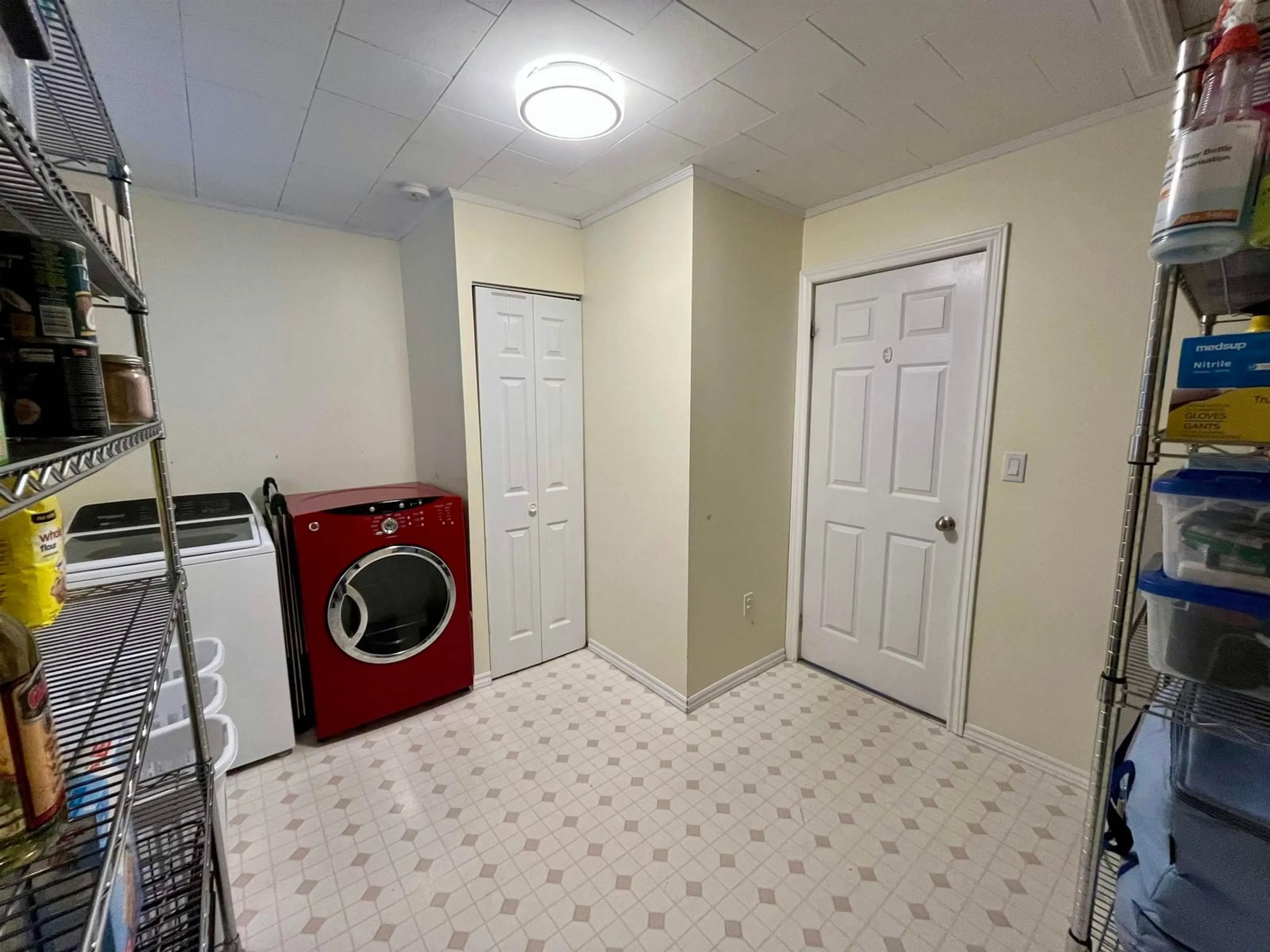 A pic of a room for 153 Island View Dr, Brass Hill Nova Scotia B0W 1E0