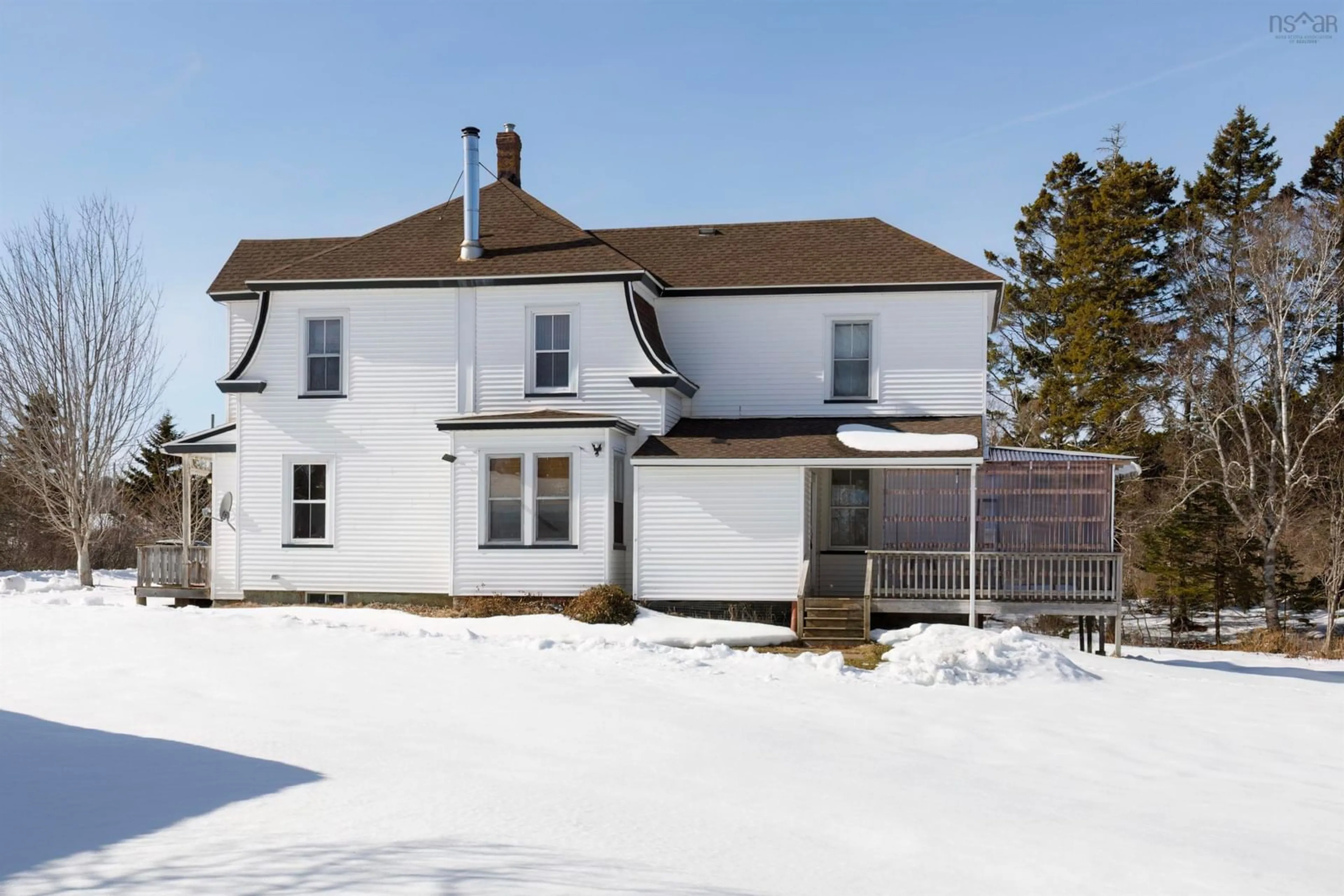 A pic from outside/outdoor area/front of a property/back of a property/a pic from drone, building for 5 Feltzen South Rd, Bayport Nova Scotia B0J 2X0