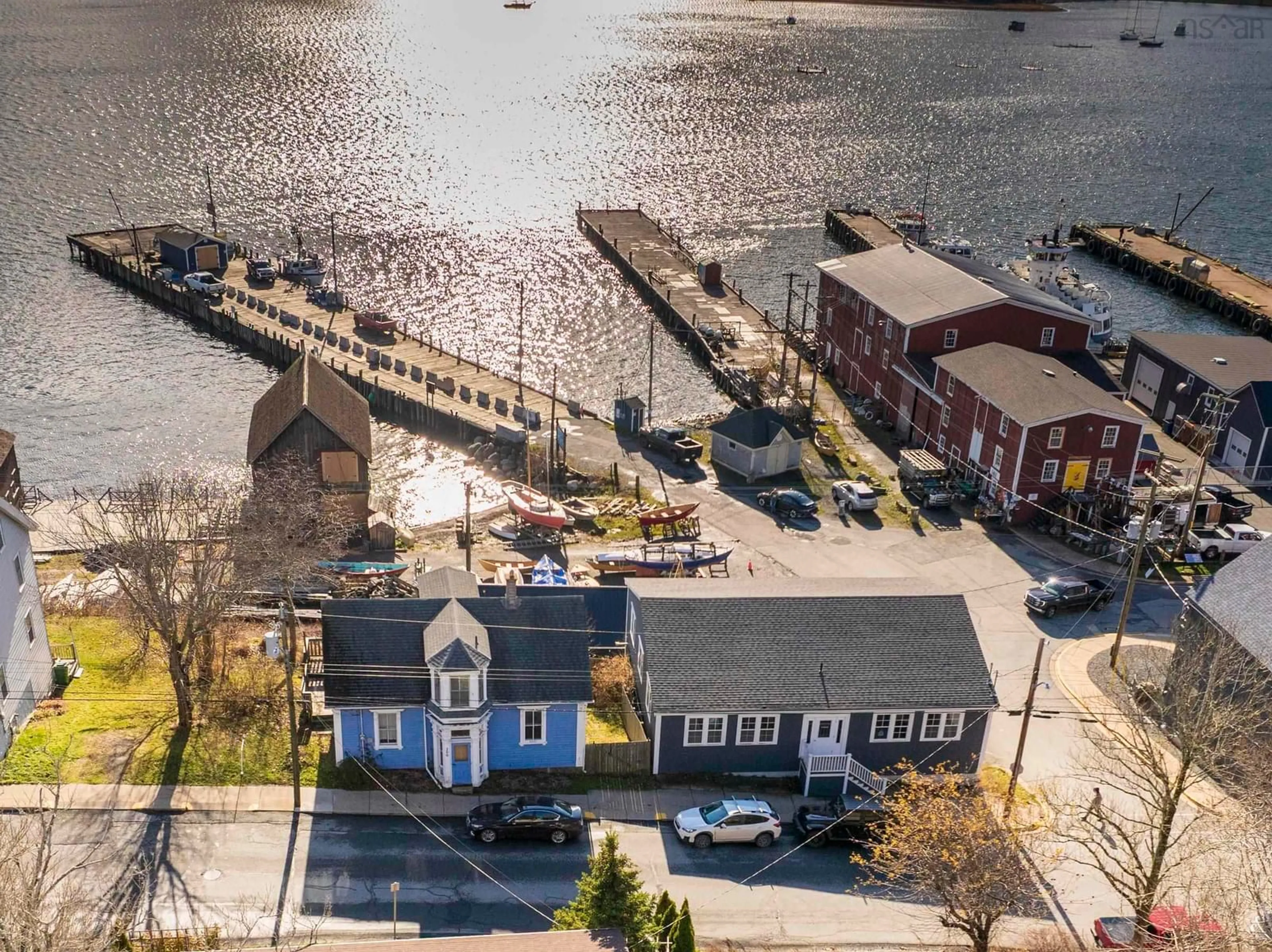 A pic from outside/outdoor area/front of a property/back of a property/a pic from drone, water/lake/river/ocean view for 200 Montague St, Lunenburg Nova Scotia B0J 2C0