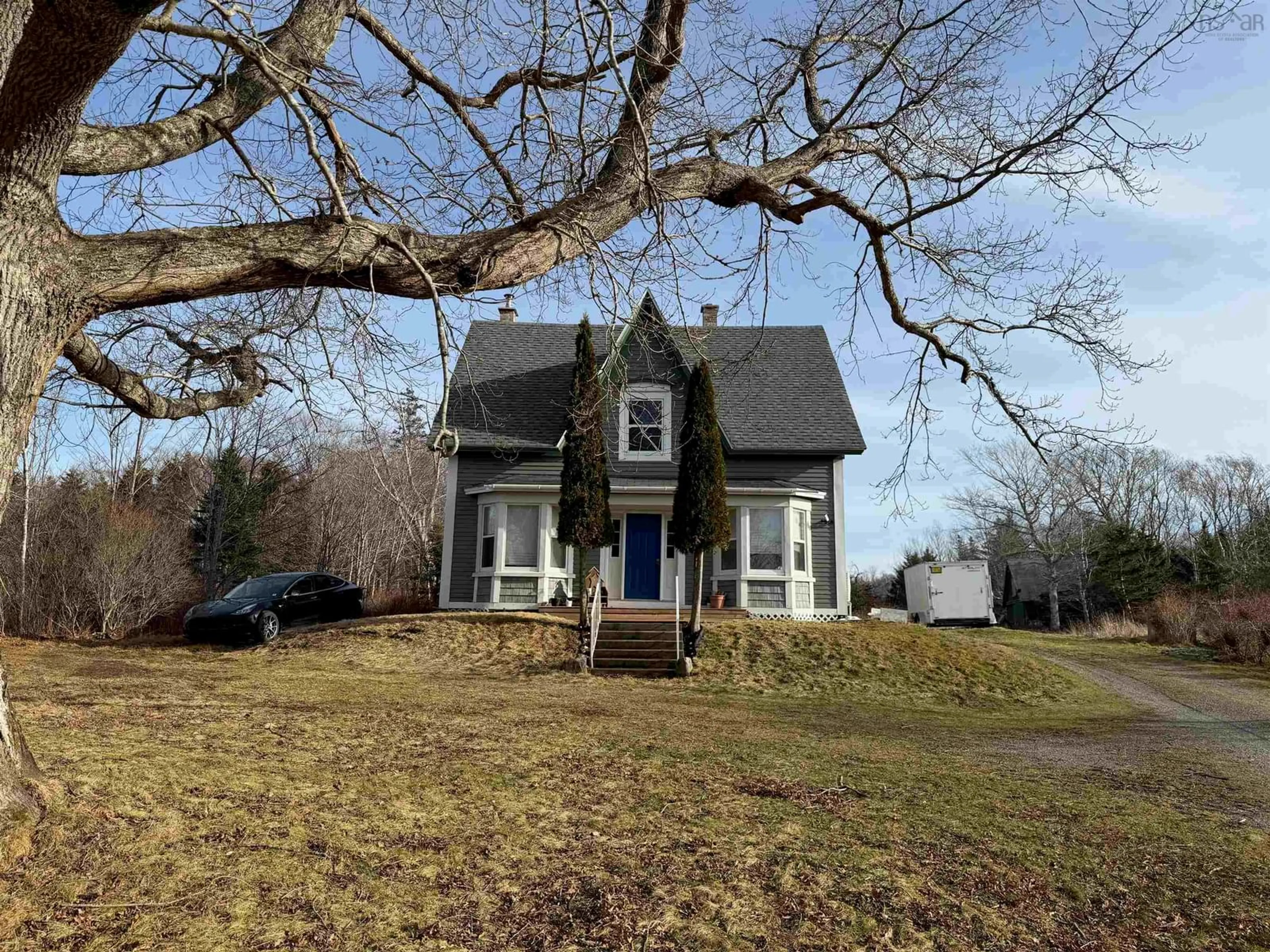 A pic from outside/outdoor area/front of a property/back of a property/a pic from drone, street for 526 Cedar Lake Rd, Cedar Lake Nova Scotia B5A 5L8