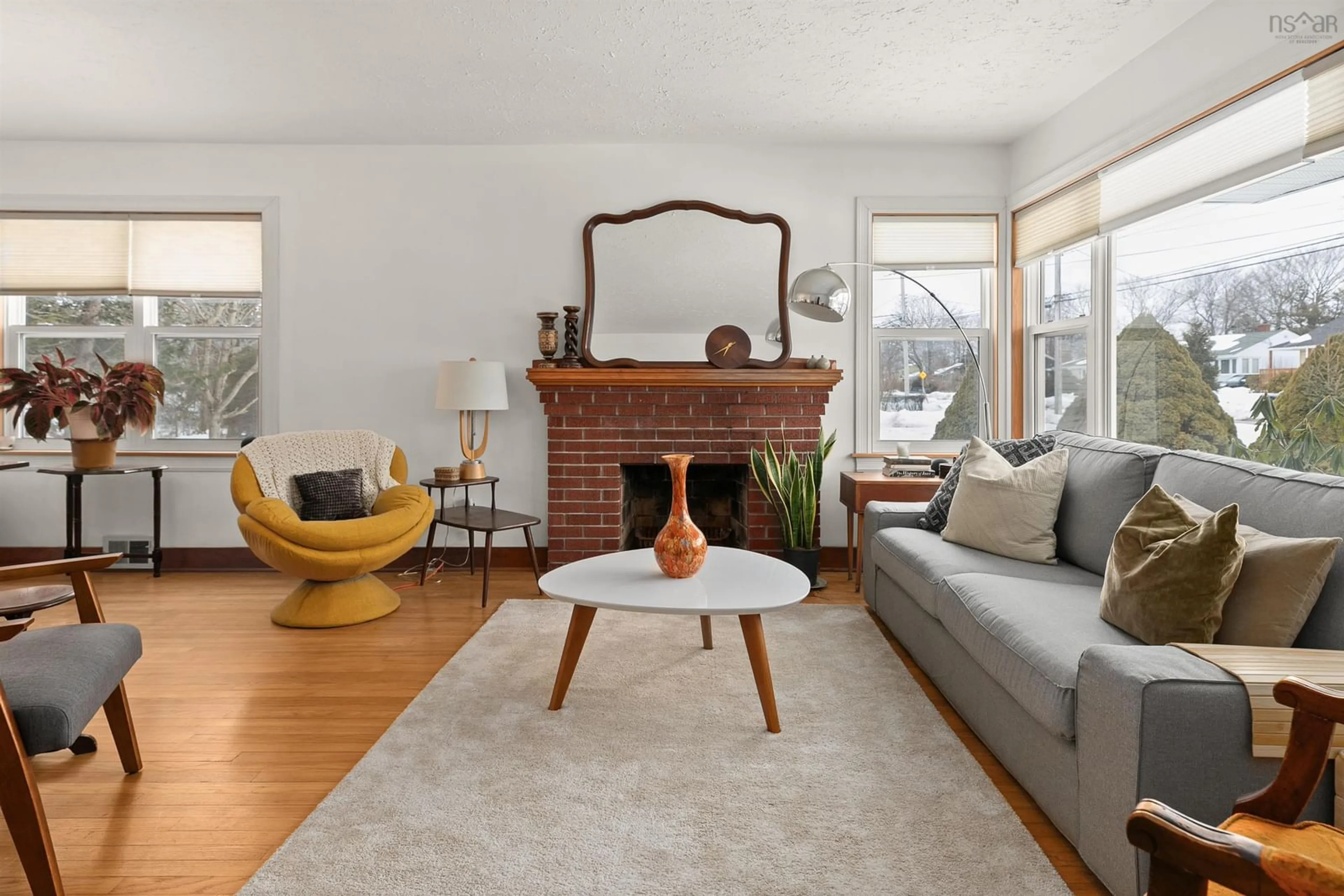 Living room with furniture, unknown for 26 Penhorn Dr, Dartmouth Nova Scotia B2Y 3K3