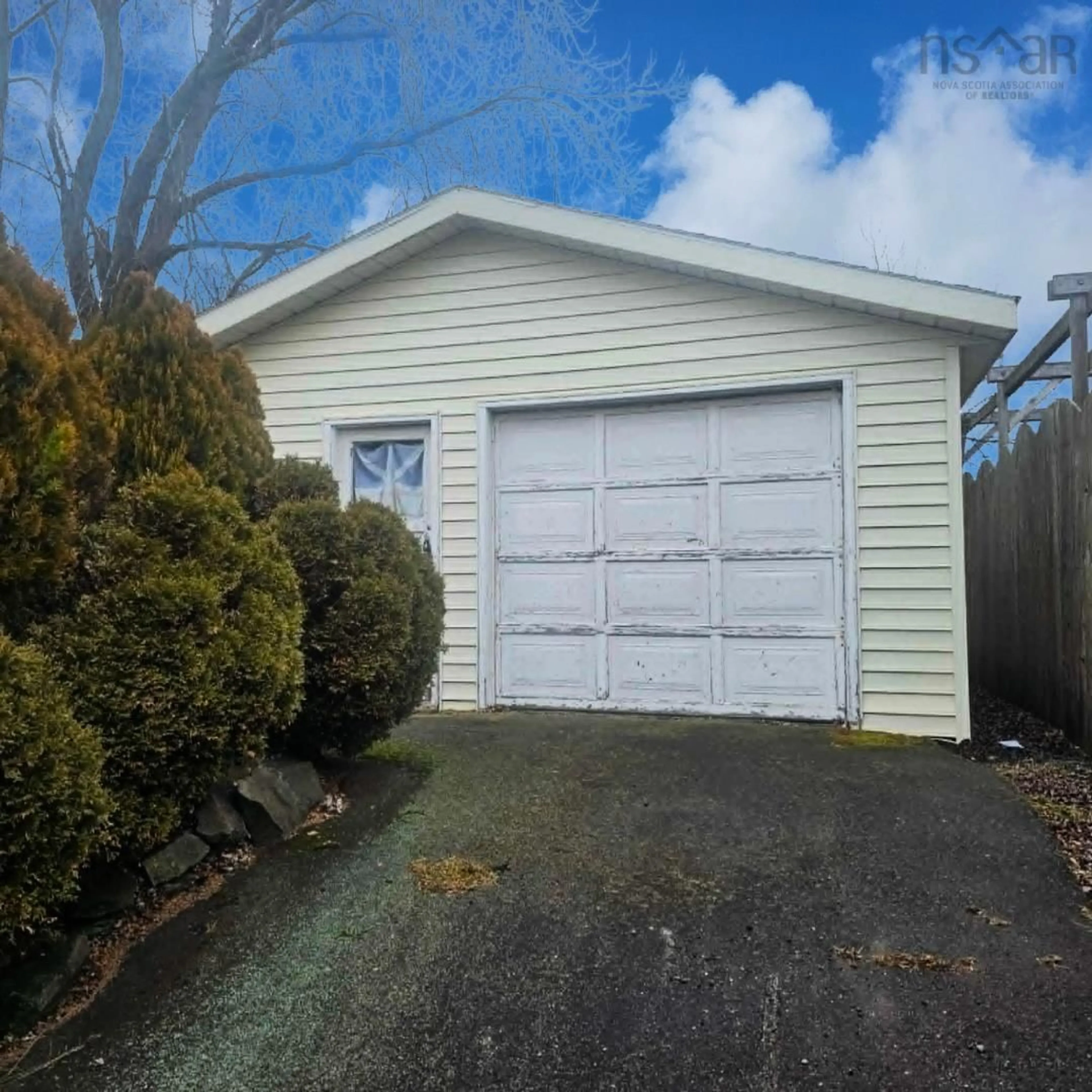 Indoor garage for 292 Cherry St, Sydney Nova Scotia B1P 3V1