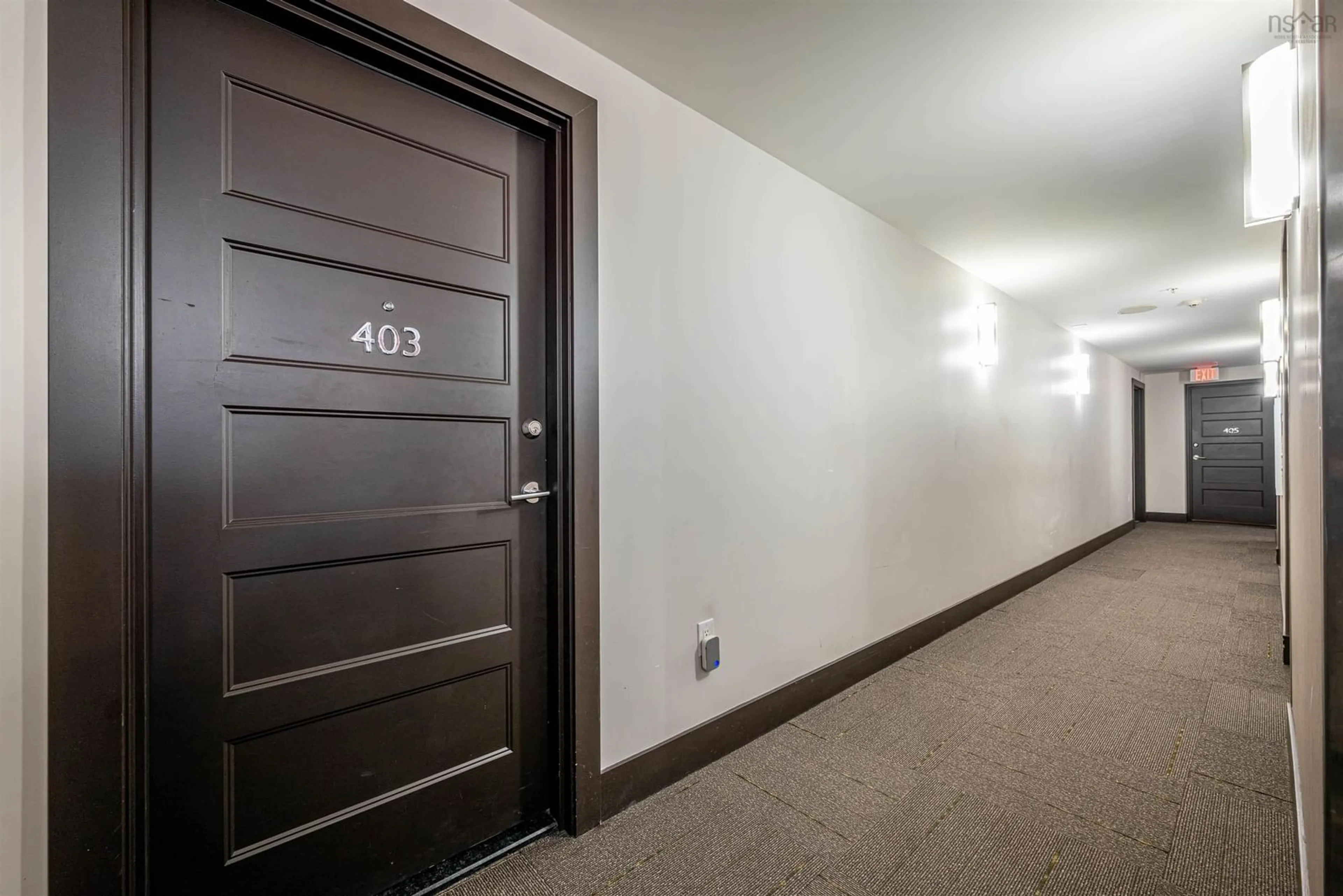 Indoor foyer for 15 Kings Wharf Pl #403, Dartmouth Nova Scotia B2Y 0C2