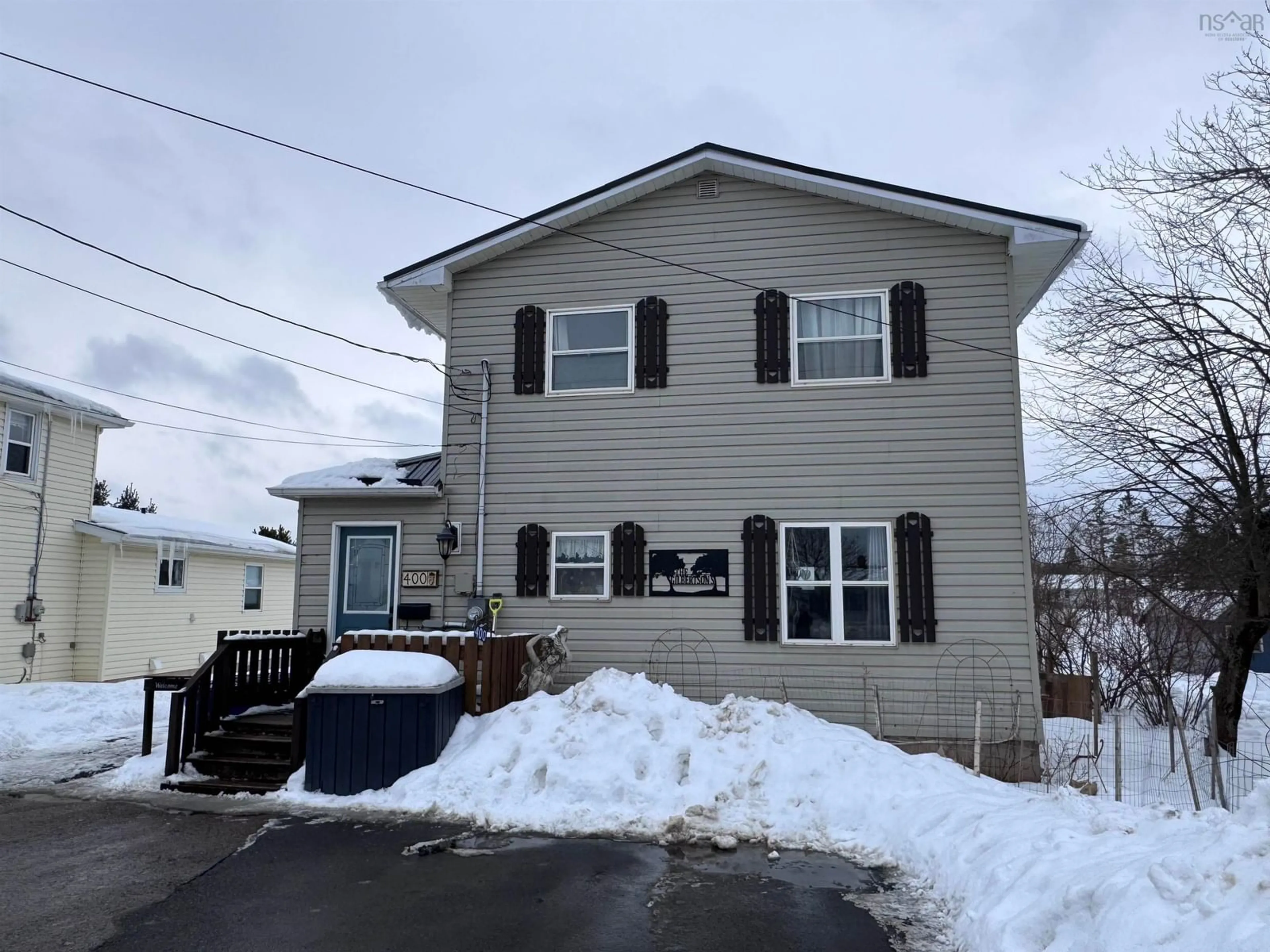 Home with vinyl exterior material, street for 400 Pictou Rd, Bible Hill Nova Scotia B2N 2T7